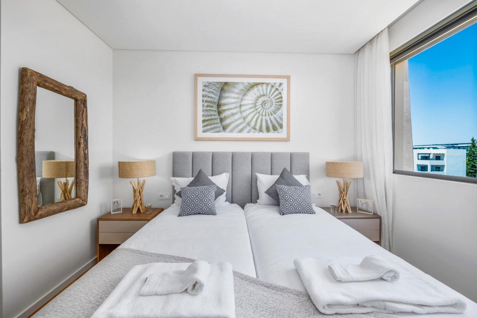Vilamoura Luxury Retreat with Pool, Garden and Near Beach