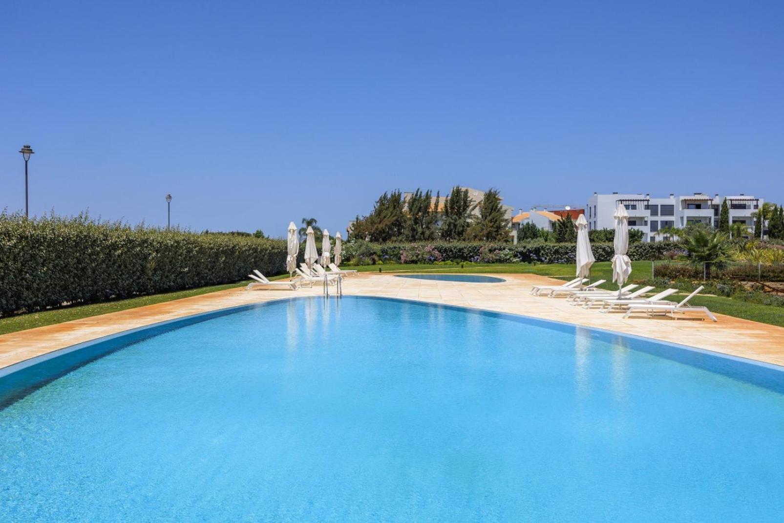 Vilamoura Luxury Retreat with Pool, Garden and Near Beach