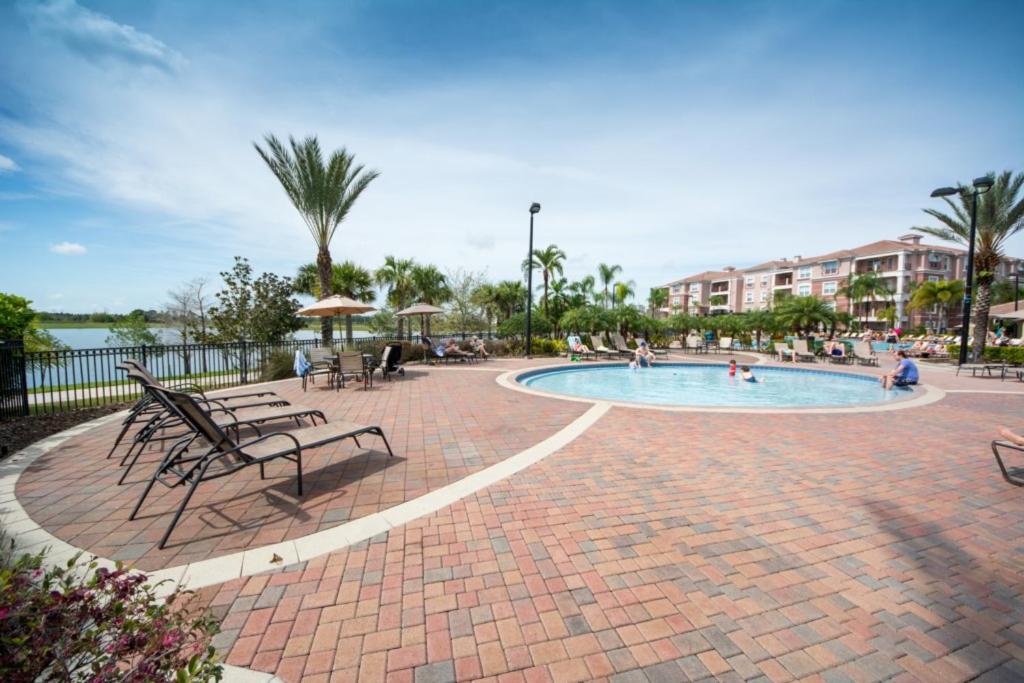 Luis Vista Cay Condo