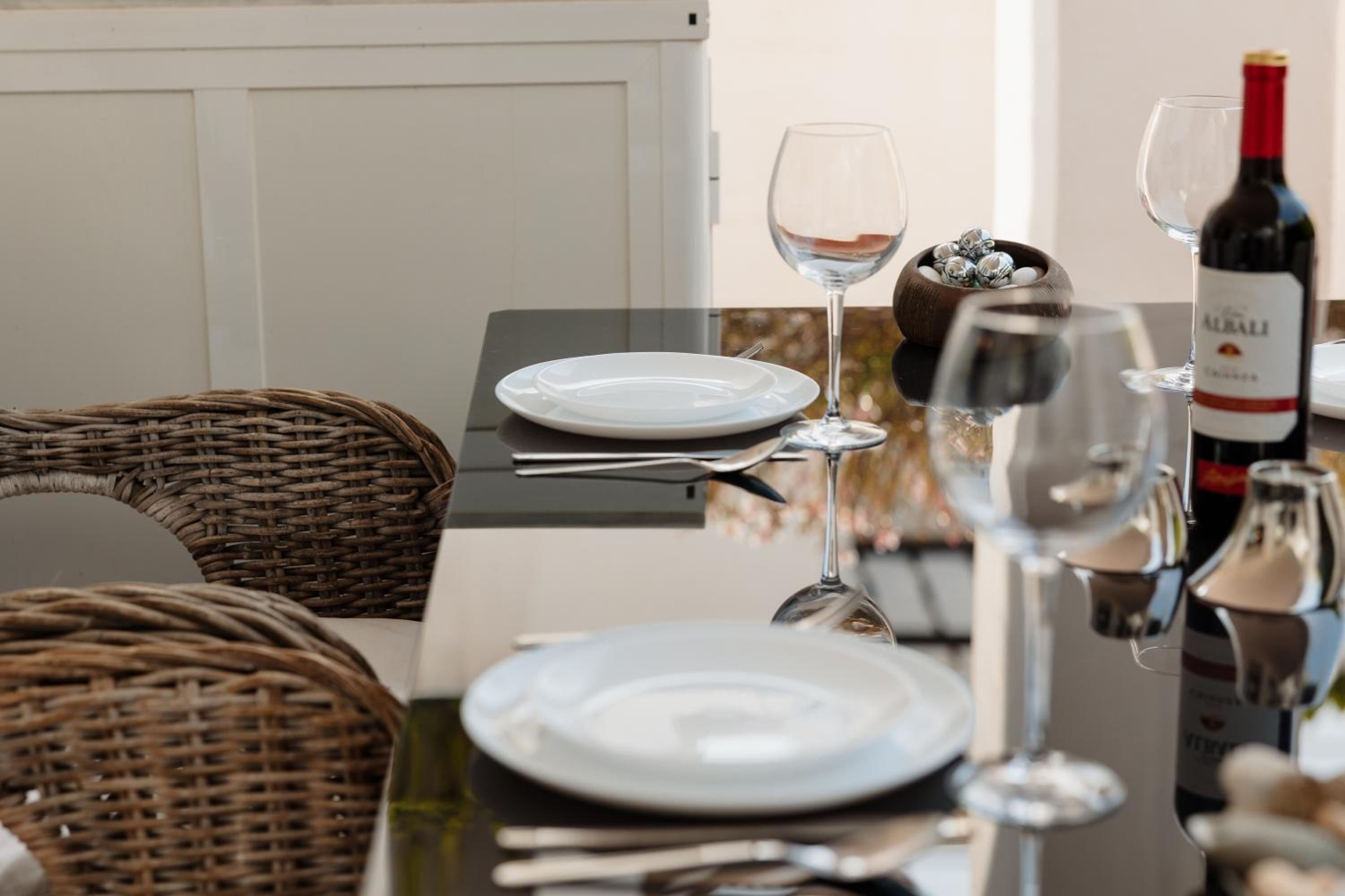 Marbella Vacations - Holiday apartment in first line beach complex in Urbanization Pueblo Mediterraneo, Marbella - Property Image 50