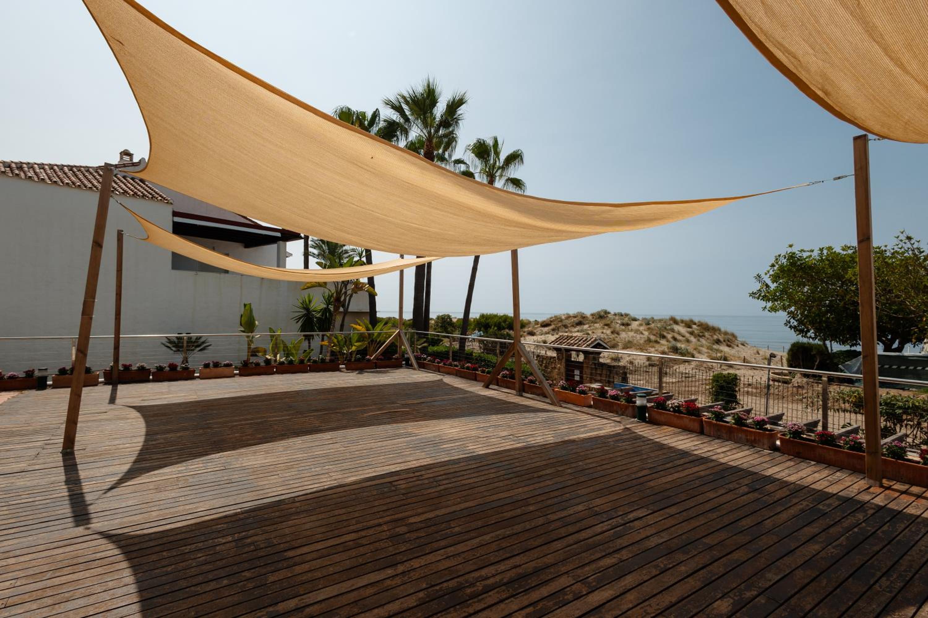 Marbella Vacations - Holiday apartment in first line beach complex in Urbanization Pueblo Mediterraneo, Marbella - Property Image 41