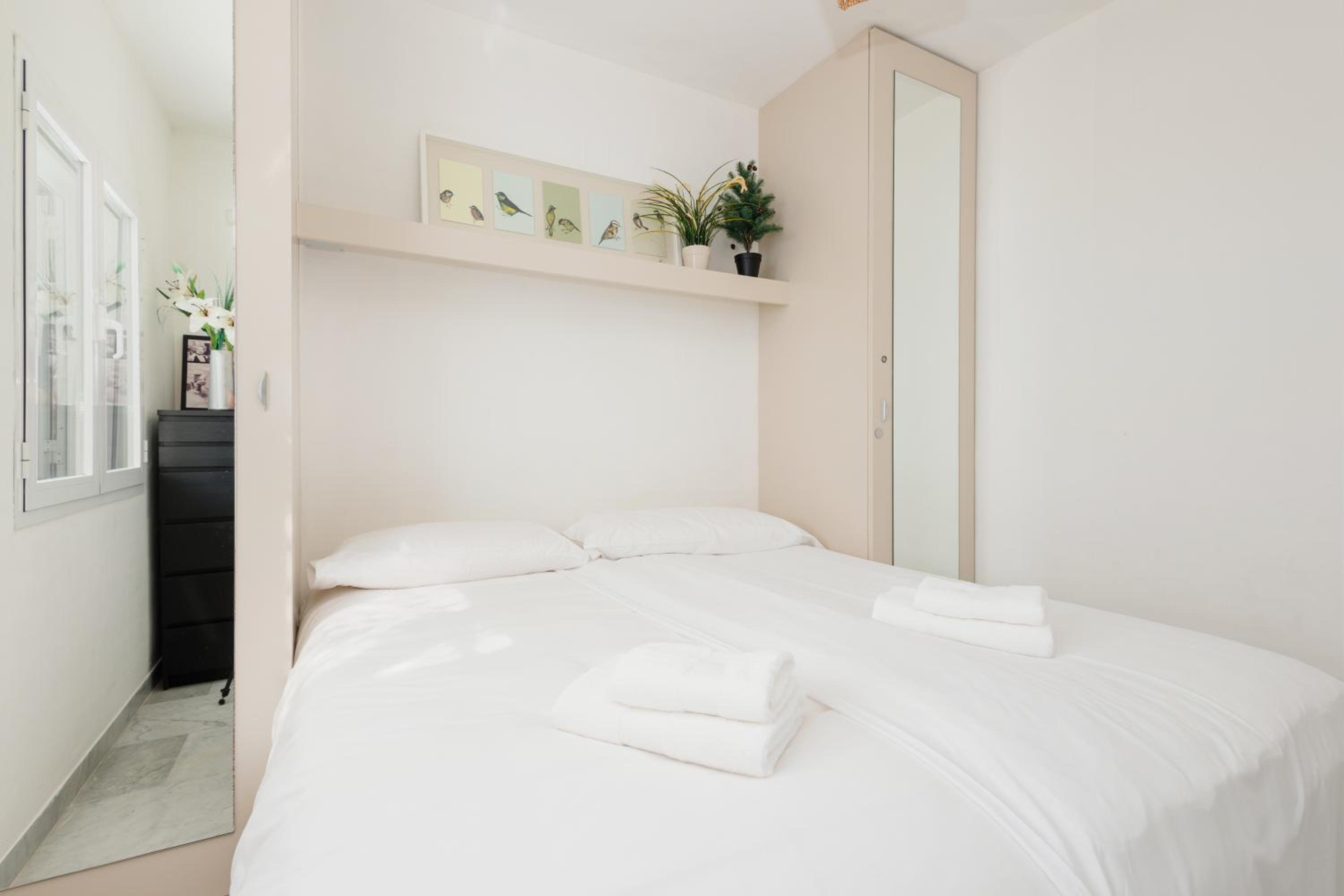 Marbella Vacations - Holiday apartment in first line beach complex in Urbanization Pueblo Mediterraneo, Marbella - Property Image 37