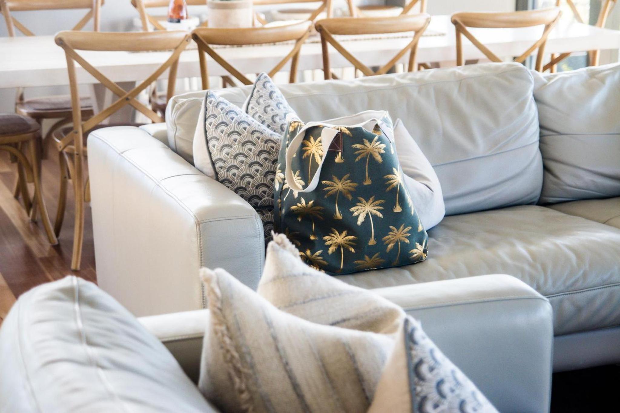 Sails on the Beachfront - Exclusive Seaside Home