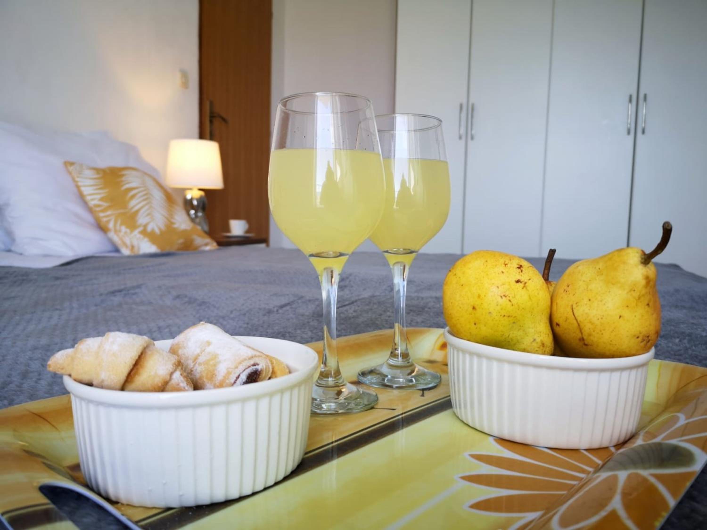Spacious apartments Jelena with balcony, garden and sea view photo 5