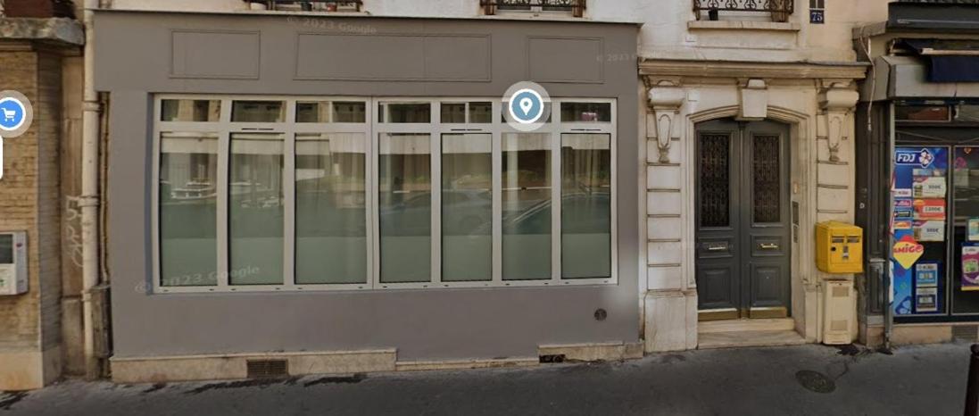 NEWLY RENOVATED ! Stunning 2BR Apt in the Heart of Paris 15