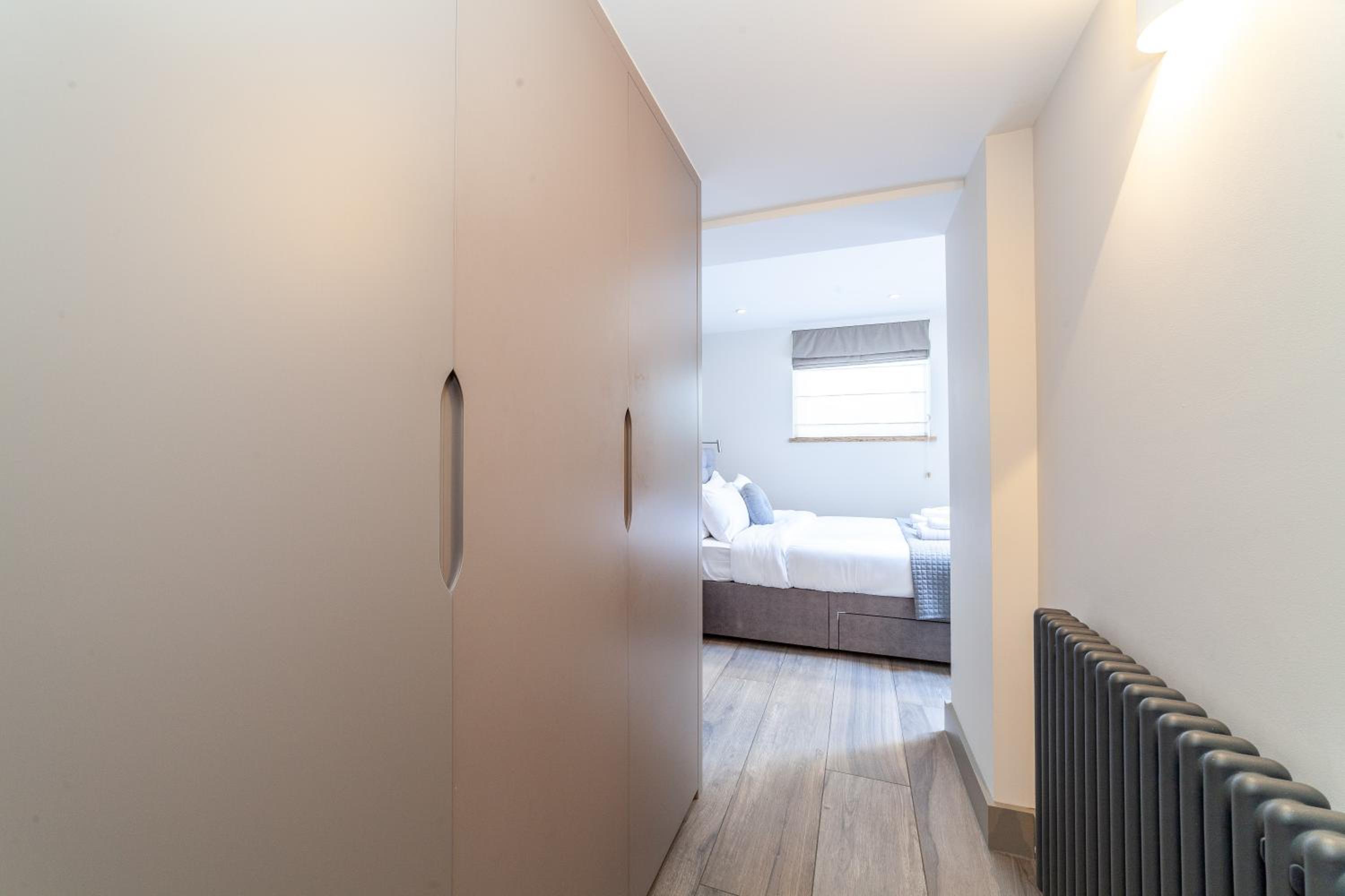 Stunning Modern 2BR Flat wGarden near Harrods