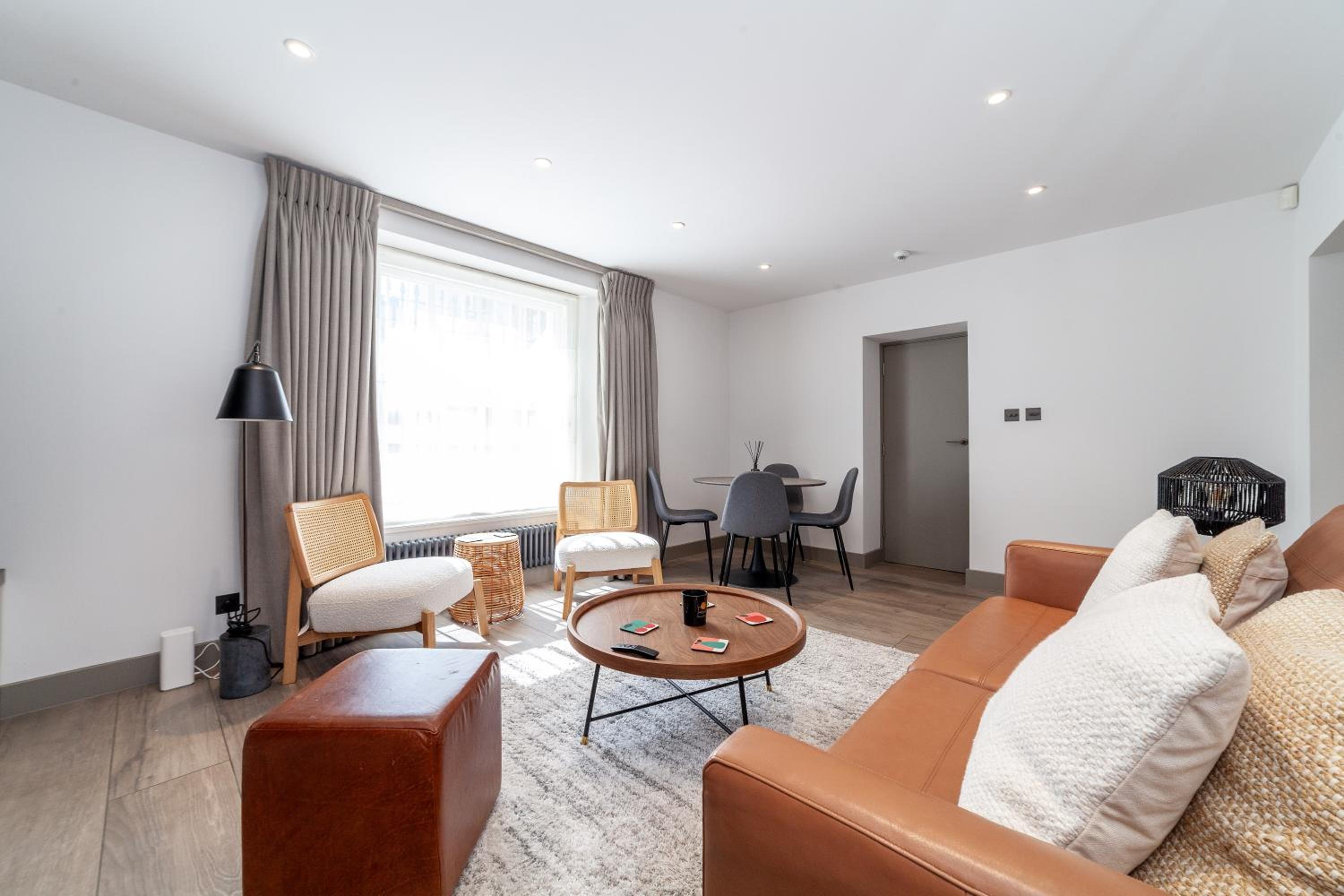 Stunning Modern 2BR Flat wGarden near Harrods