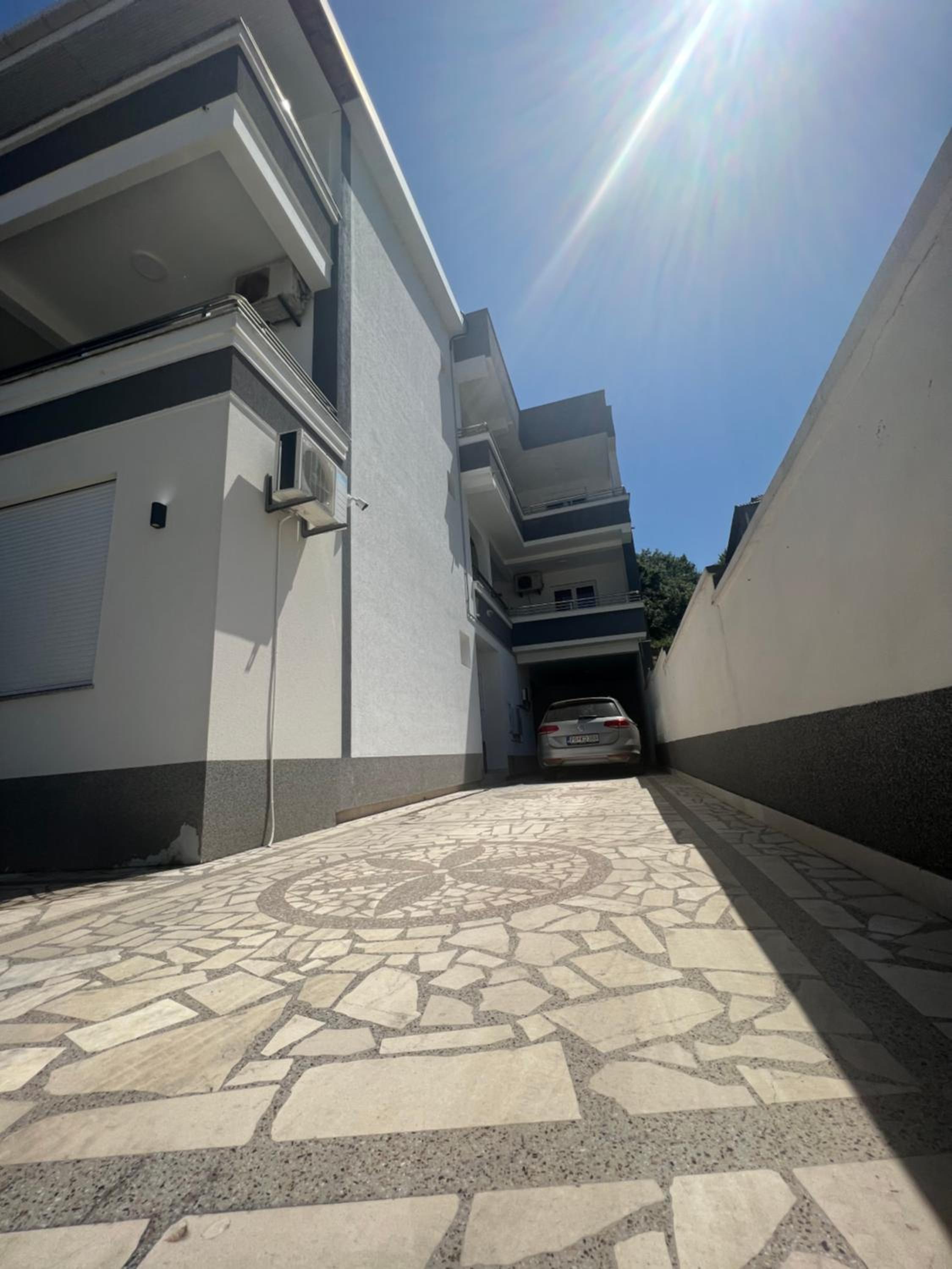 Apartments Dijar