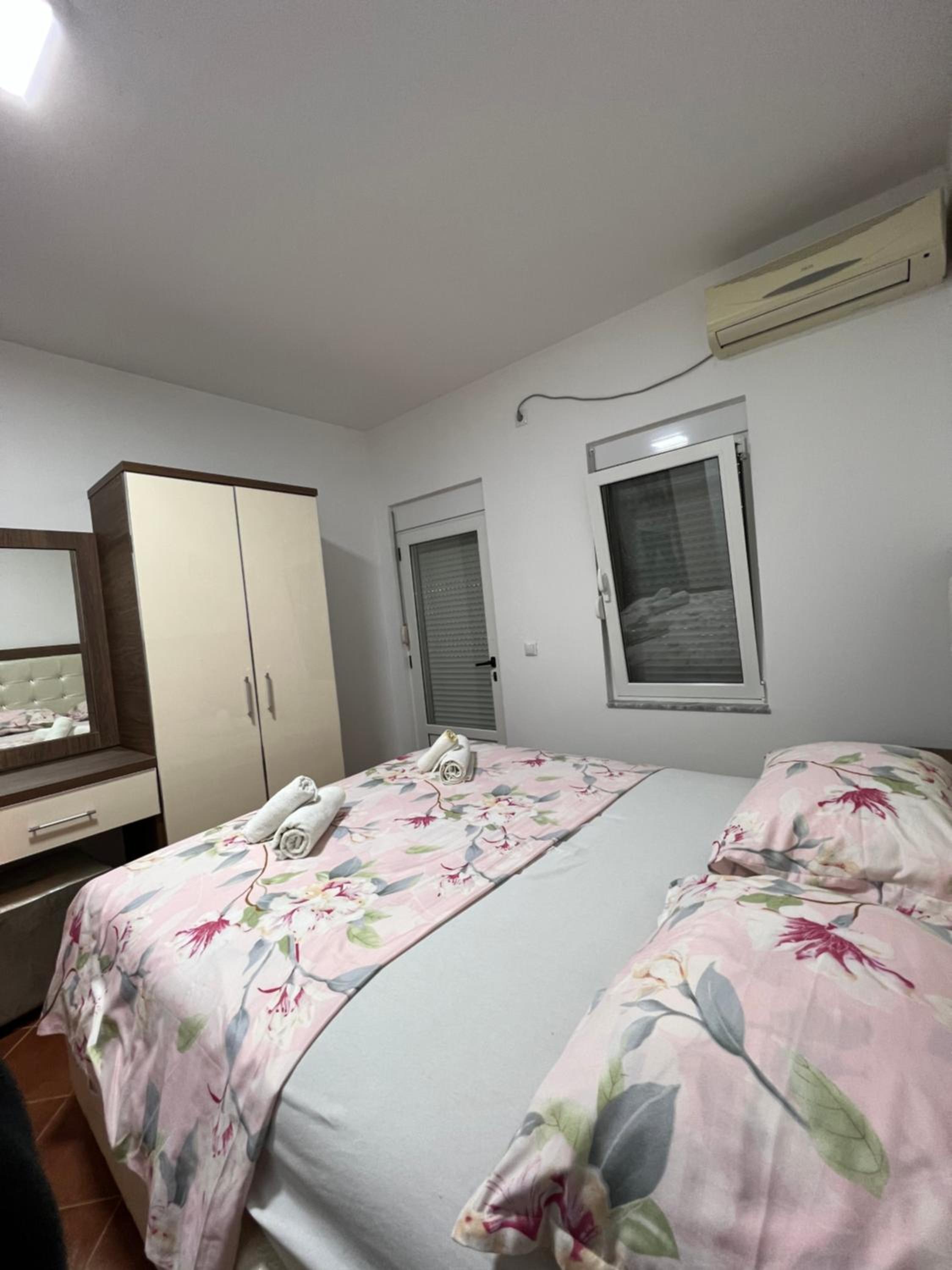 Apartments Dijar
