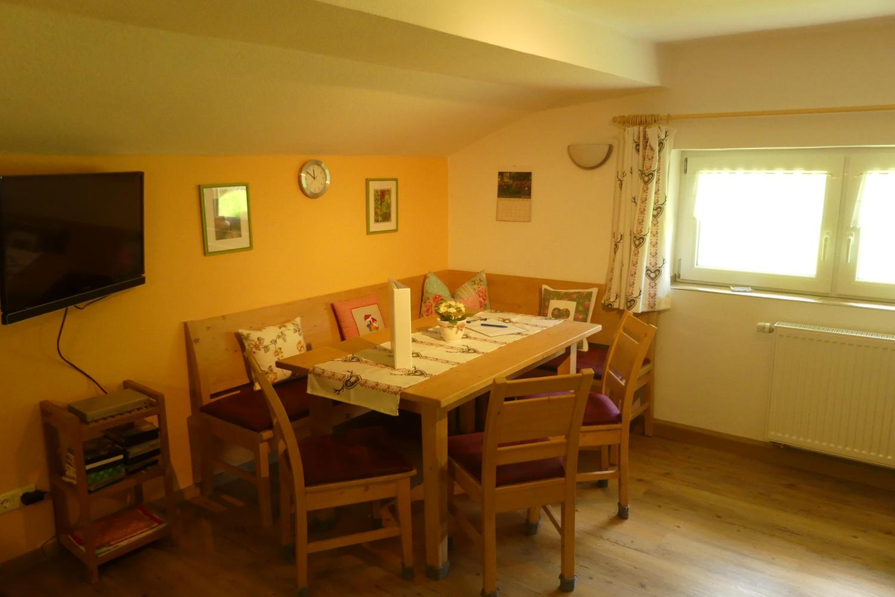 Ferienwohnungen Haus Kunterbunt