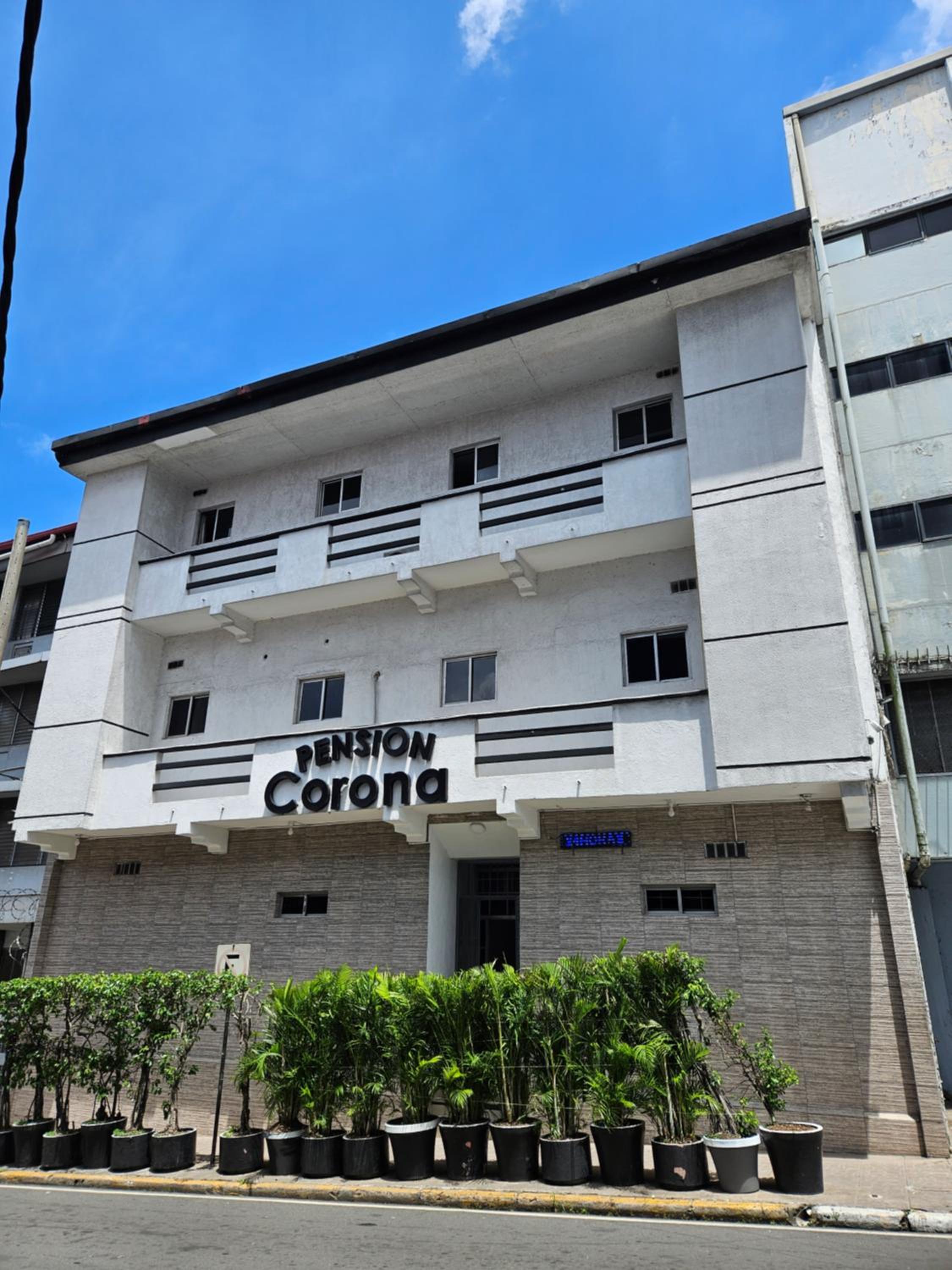 Hotel Pension Corona - Image 1