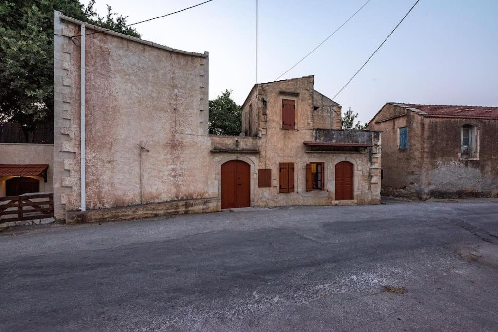 Mourelo Home