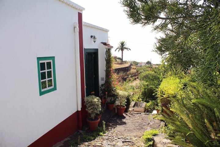 Casa Vicente Vista al mar y montaña view 4