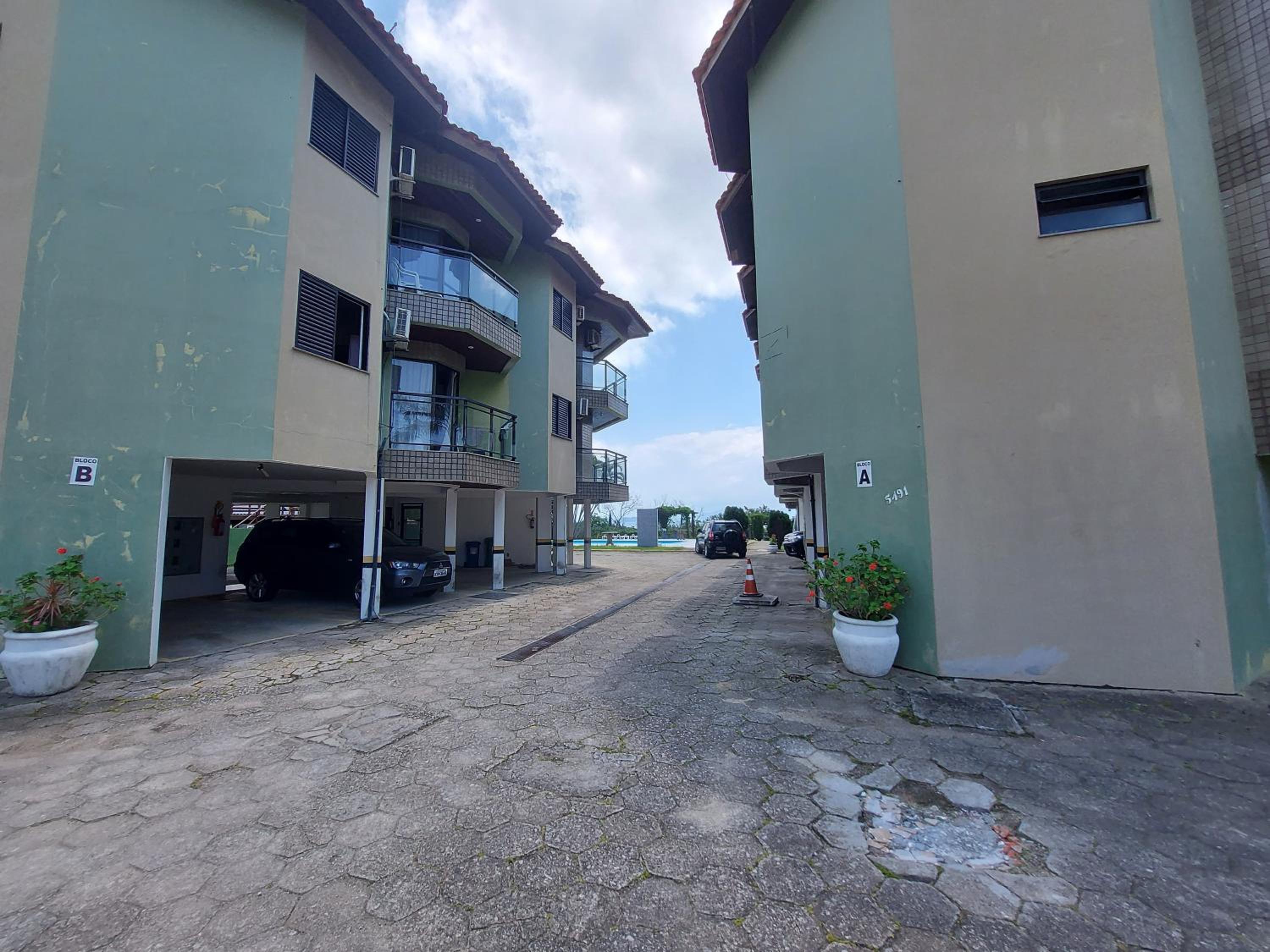 Lindo apartamento com vista para o mar (C142)
