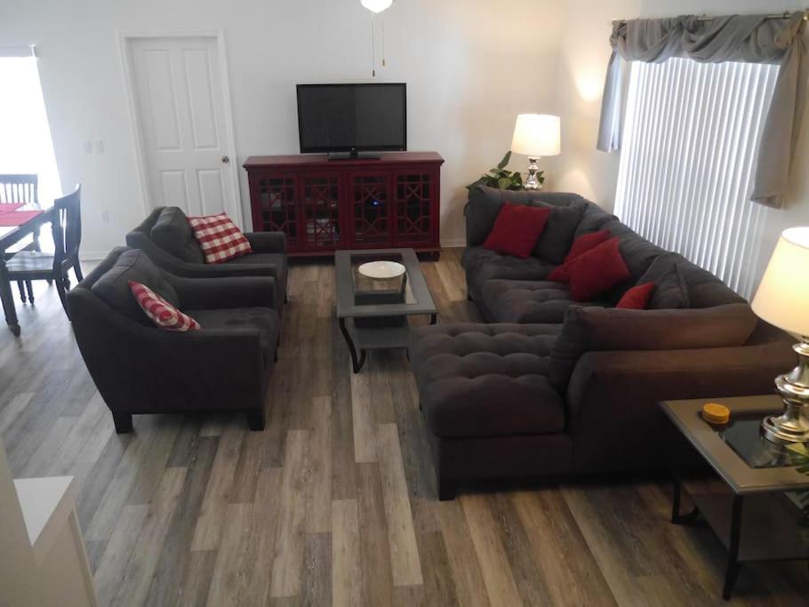 Private Villa with Pool near Disney view 4