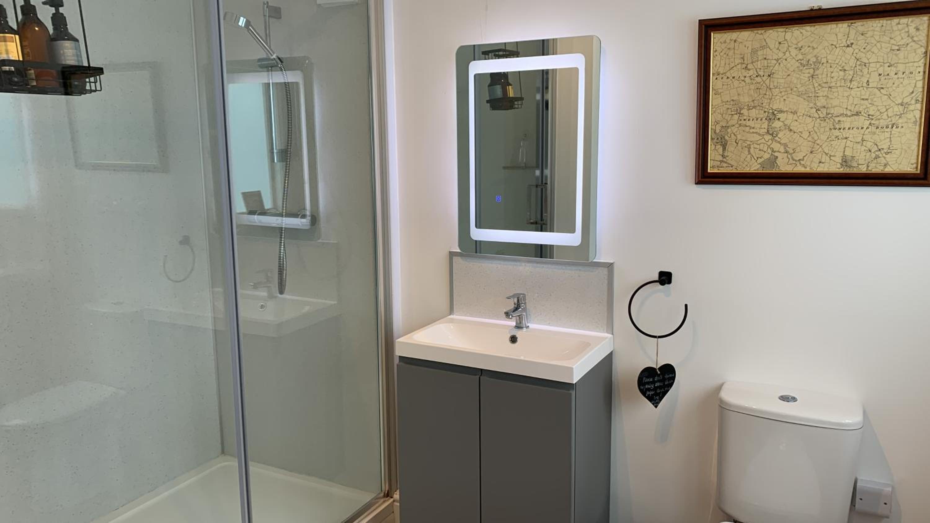 One bedroom lodge in the countryside view 4