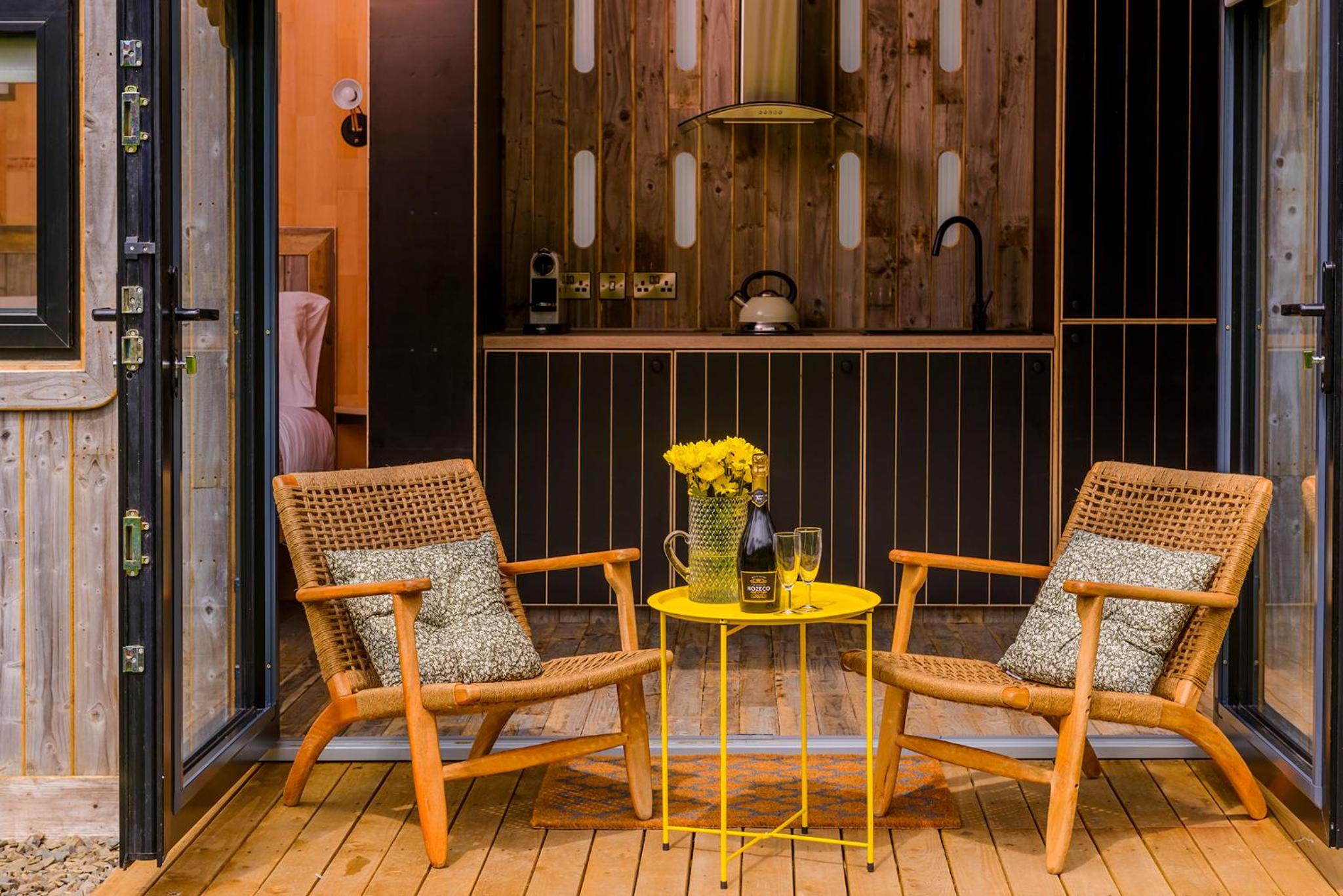 Killarney Glamping at the Grove, Suites and Lodges