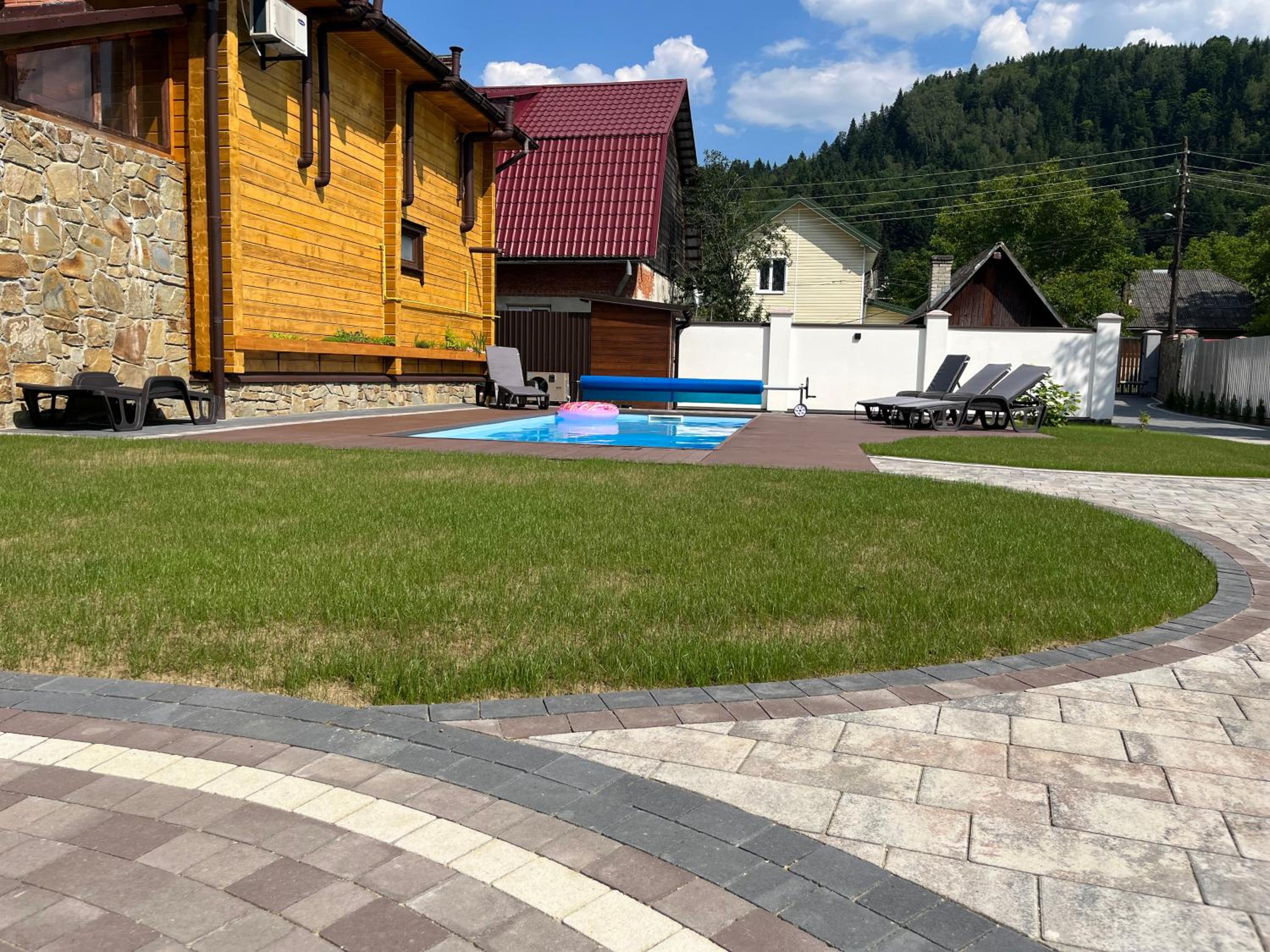 Photo 24