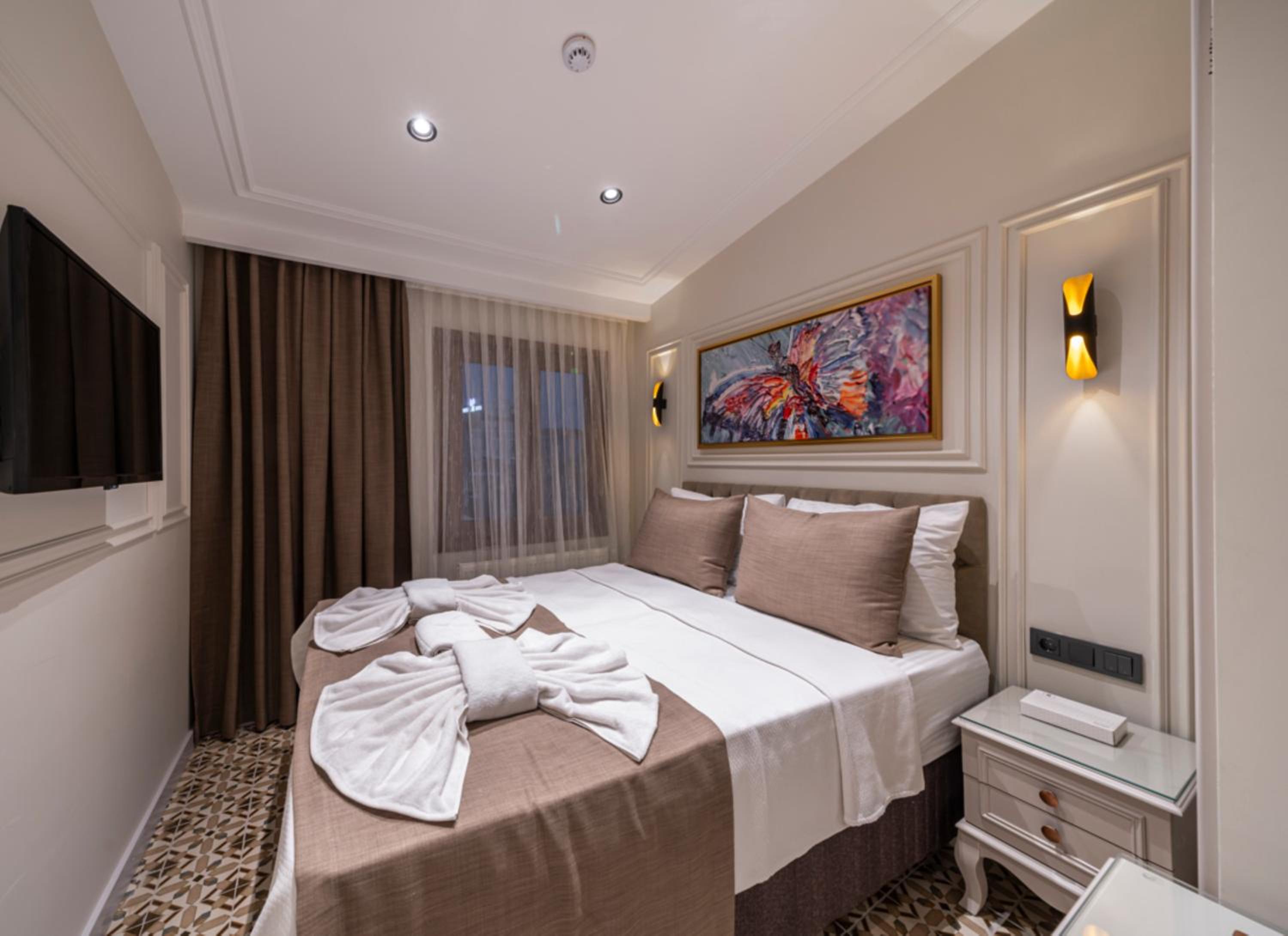 Pera Luna Premium Otel - Image 7