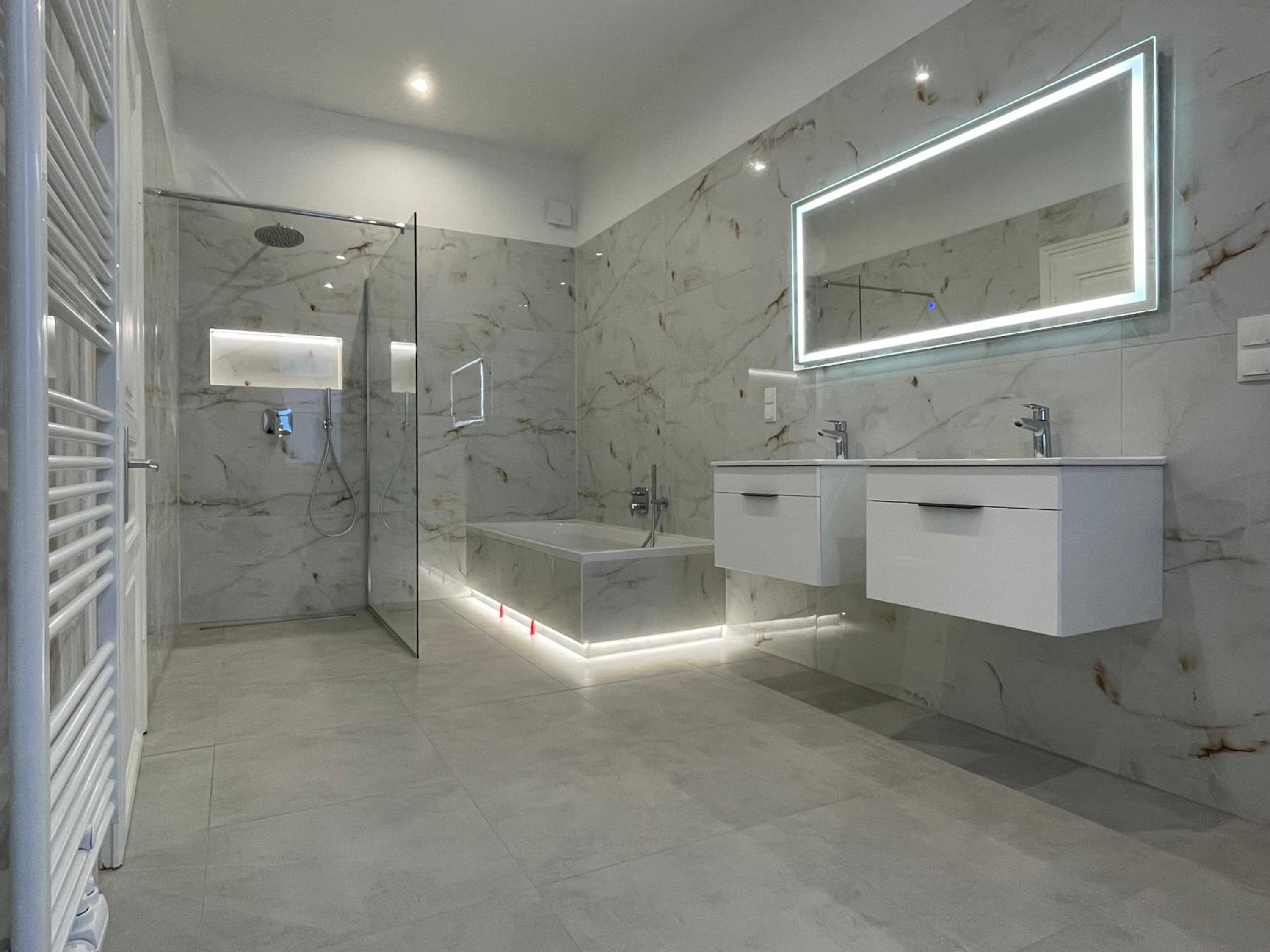 Boutique Apartment at famous Vienna Kutschkermarkt