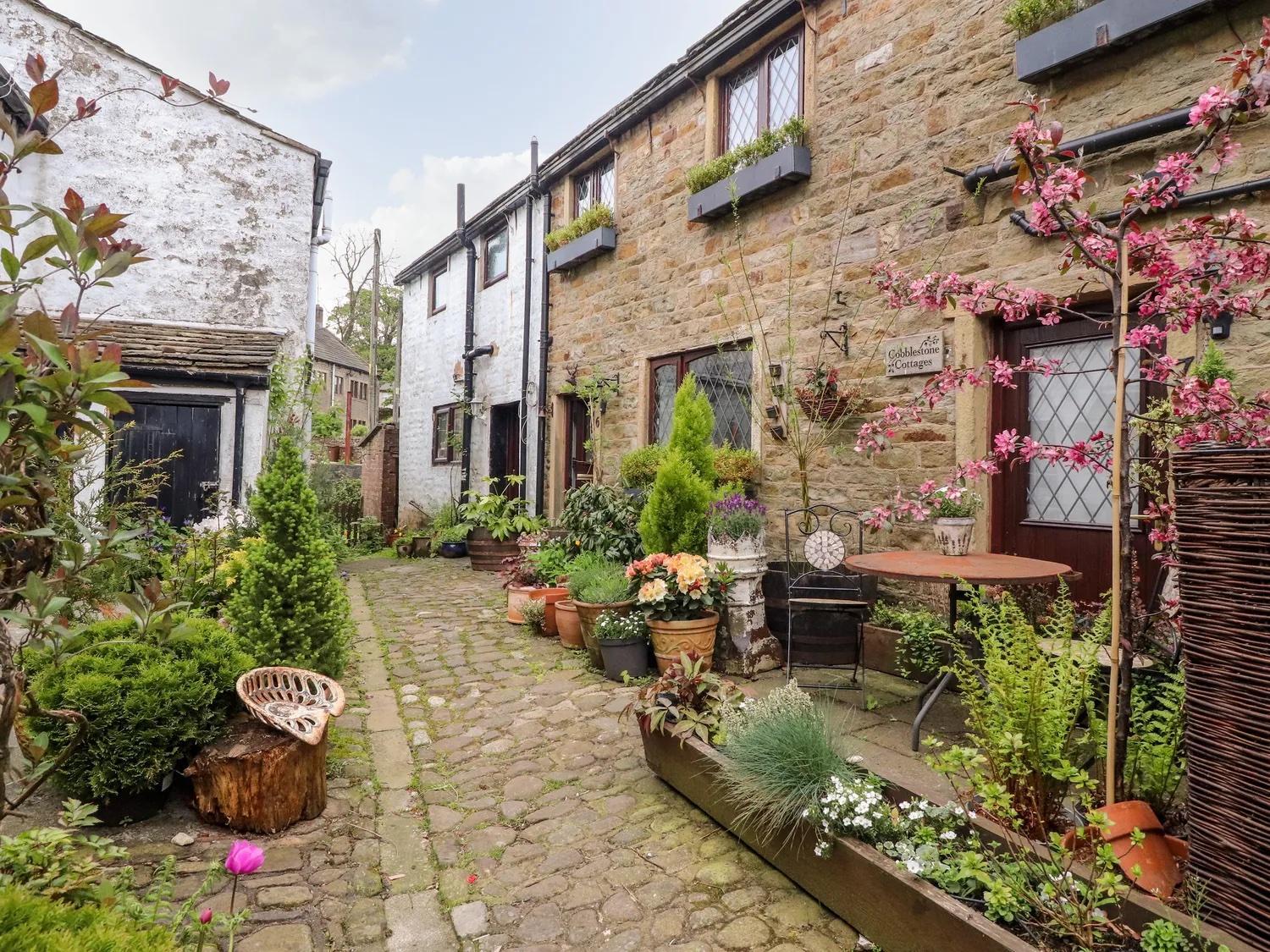 Pendle Hill Barley 17th Century 2 bed-bath period cottage view 2