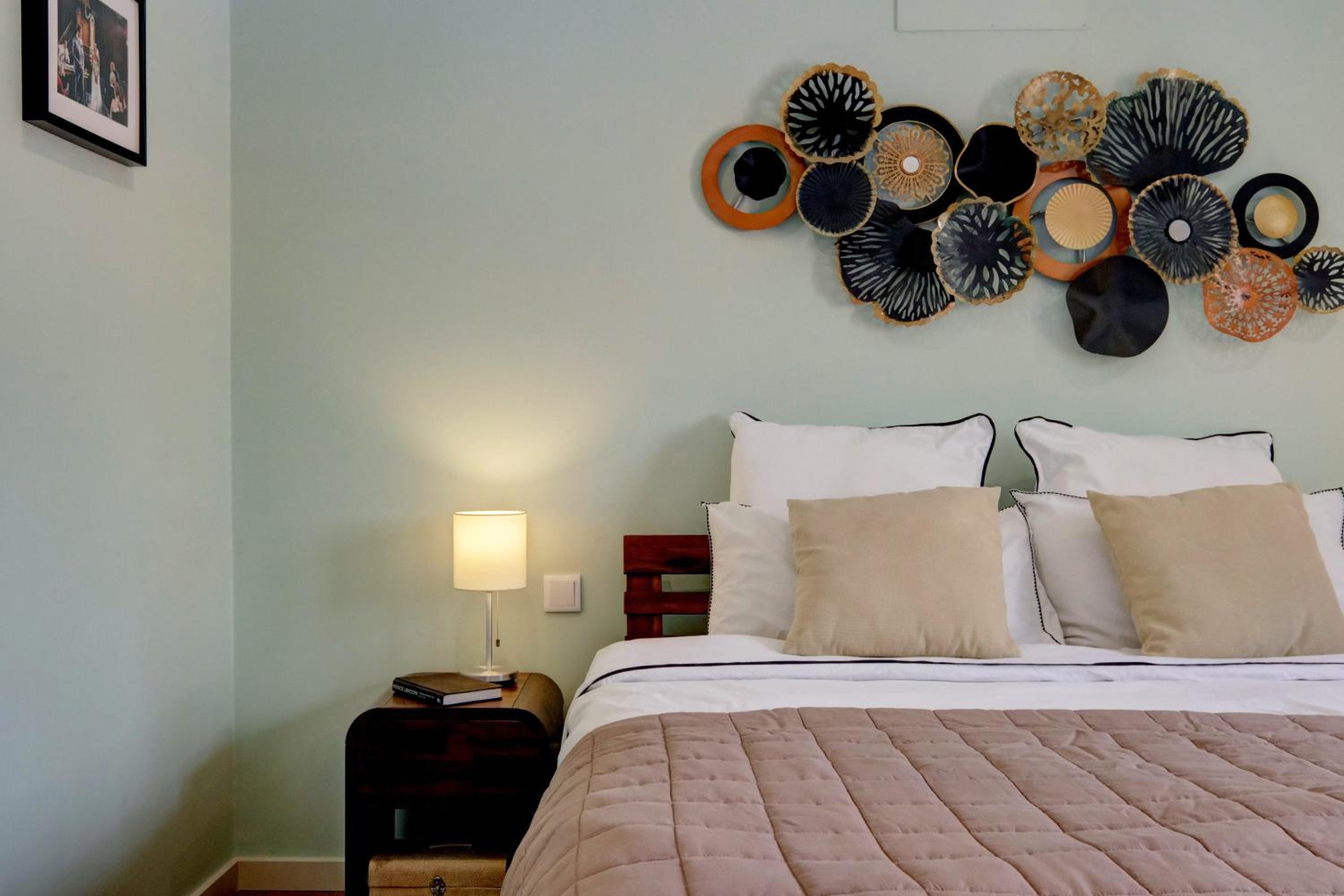Comfortable Town House in Quiet Area by LovelyStay view 4