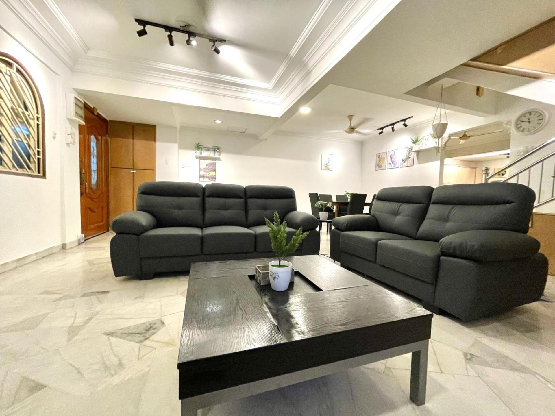 6-10 Pax @ The CoZySpacious House - Heart Of Sunway