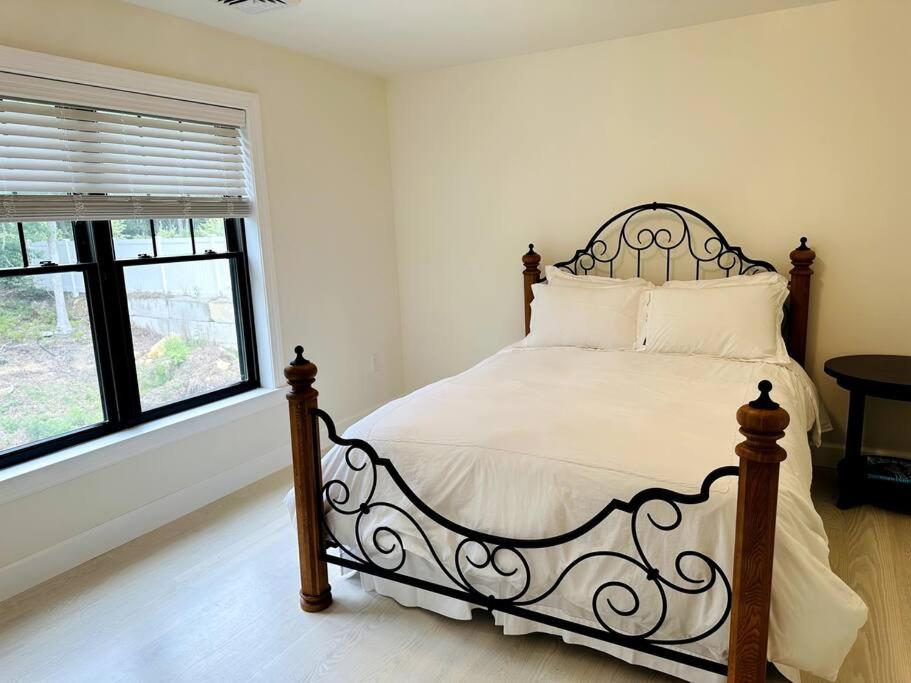 Stylist East Hampton Home view 2