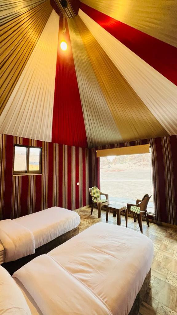 Lulua luxury camp view 3