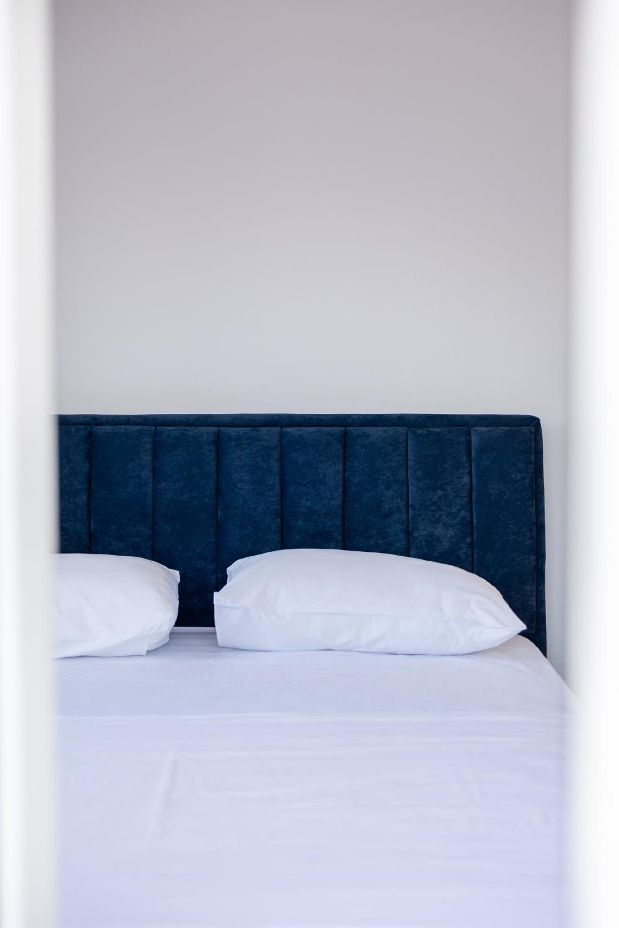 The Lake Houses by PikHost photo 2