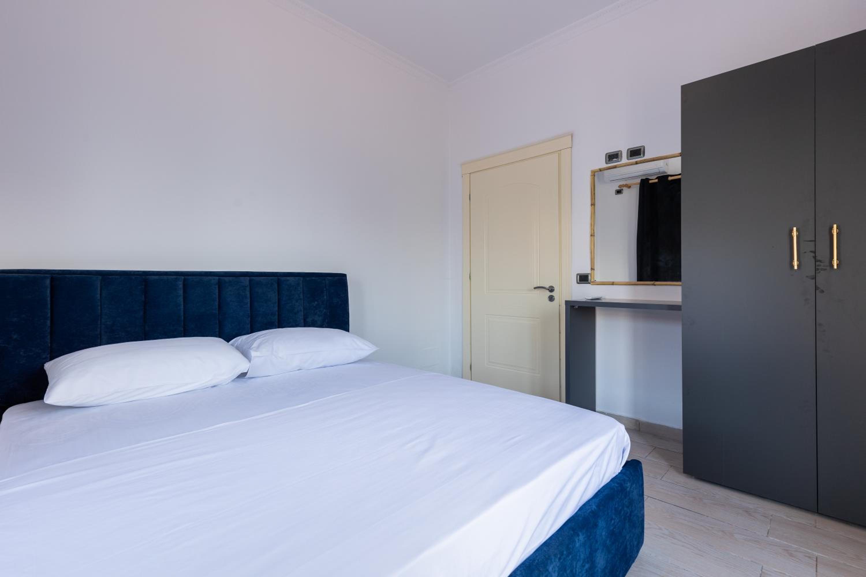 The Lake Houses by PikHost photo 4