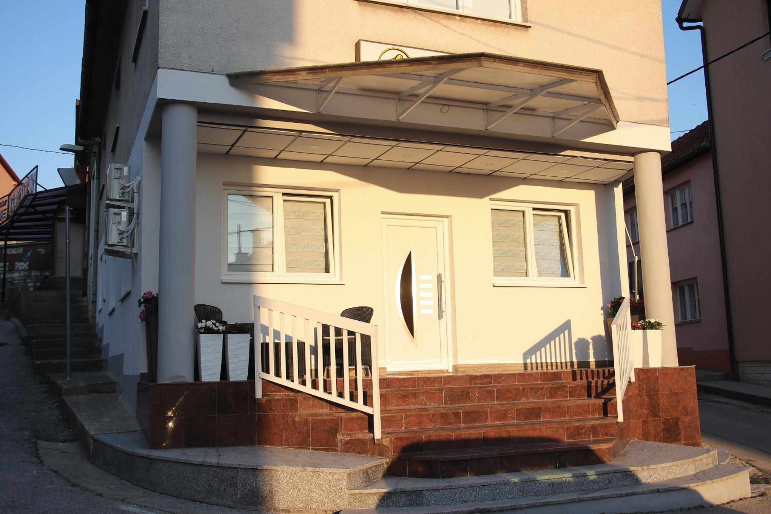 Apartmani Golub