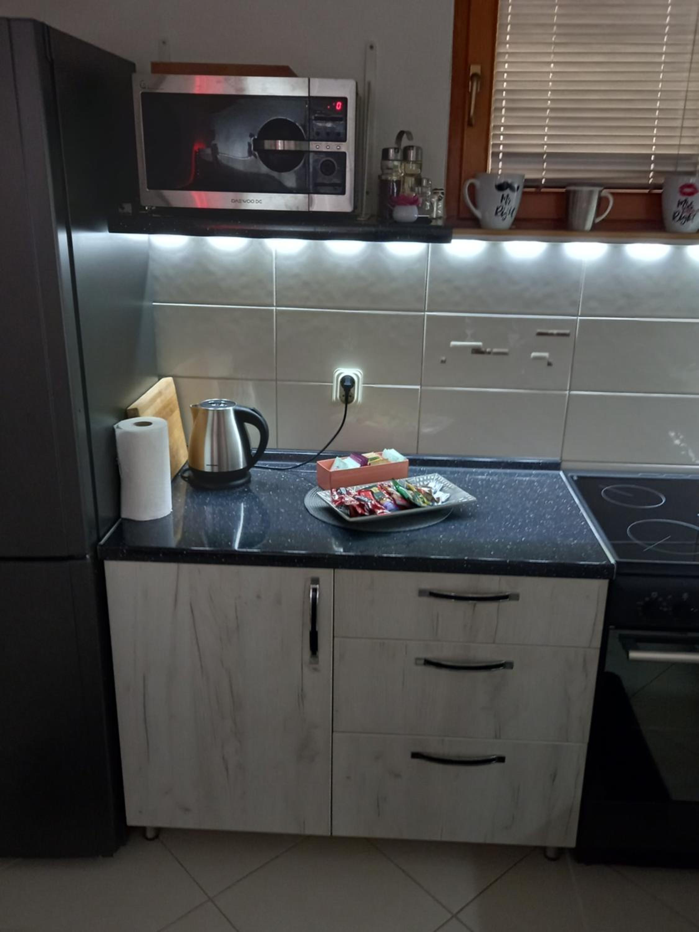 Eknu Apartment