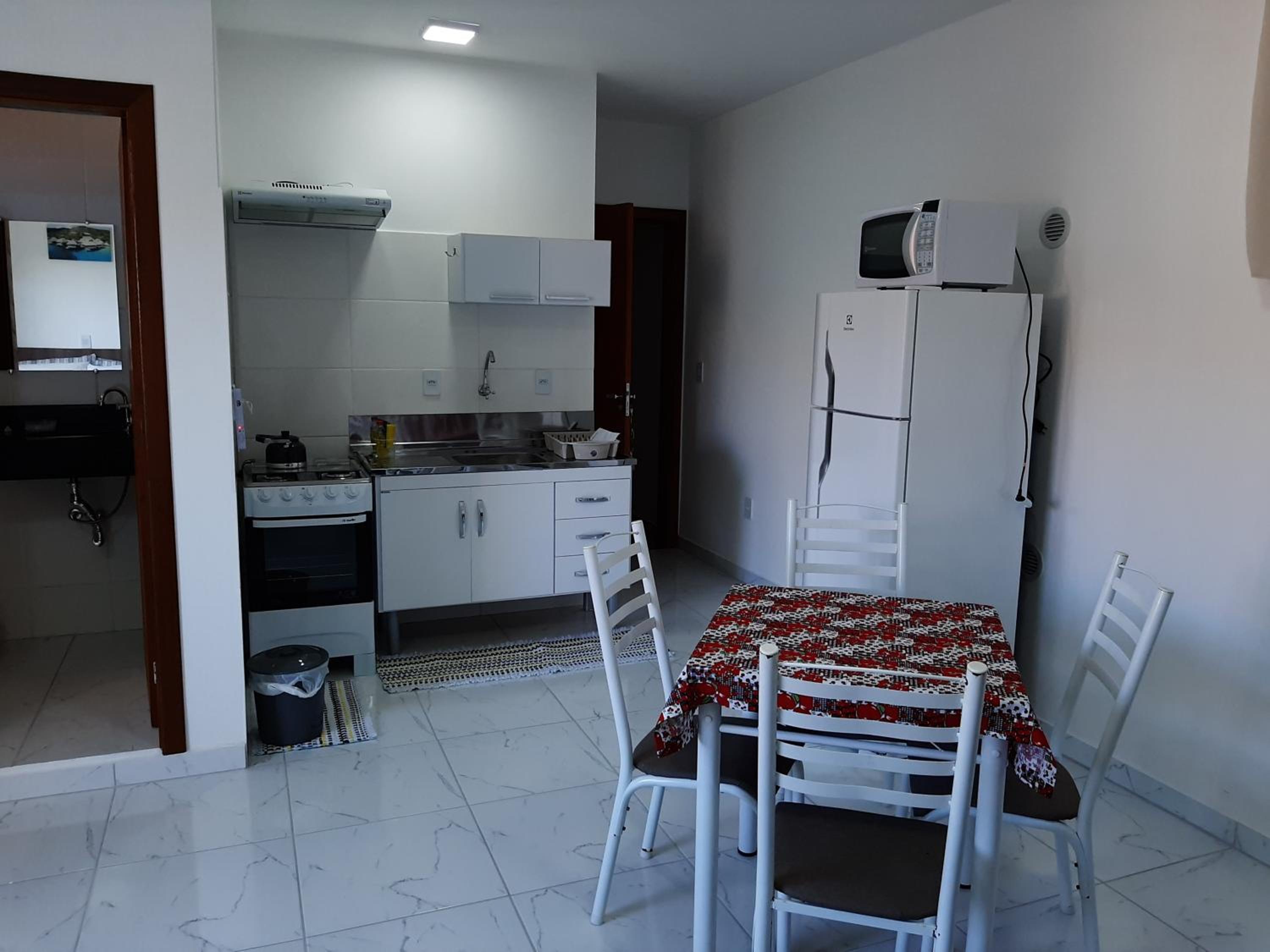 PENHAFLAT, STUDIO COMPLÉTO, C GARAGEM , A 700 m do parque e 120 m da praia
