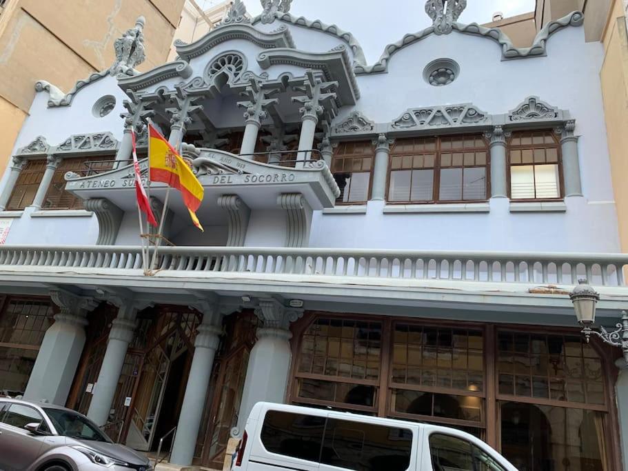 Sueca 1 view 3
