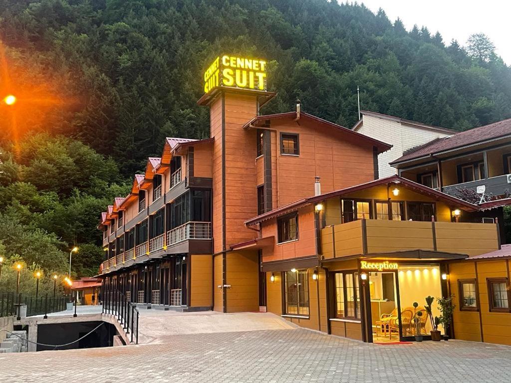 Cennet Suit Otel