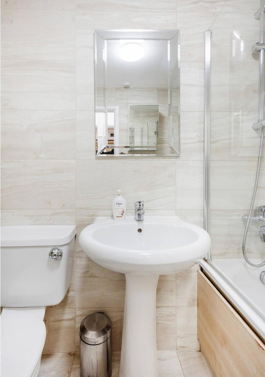 Central Fitzrovia One-Bedroom Apartment view 5
