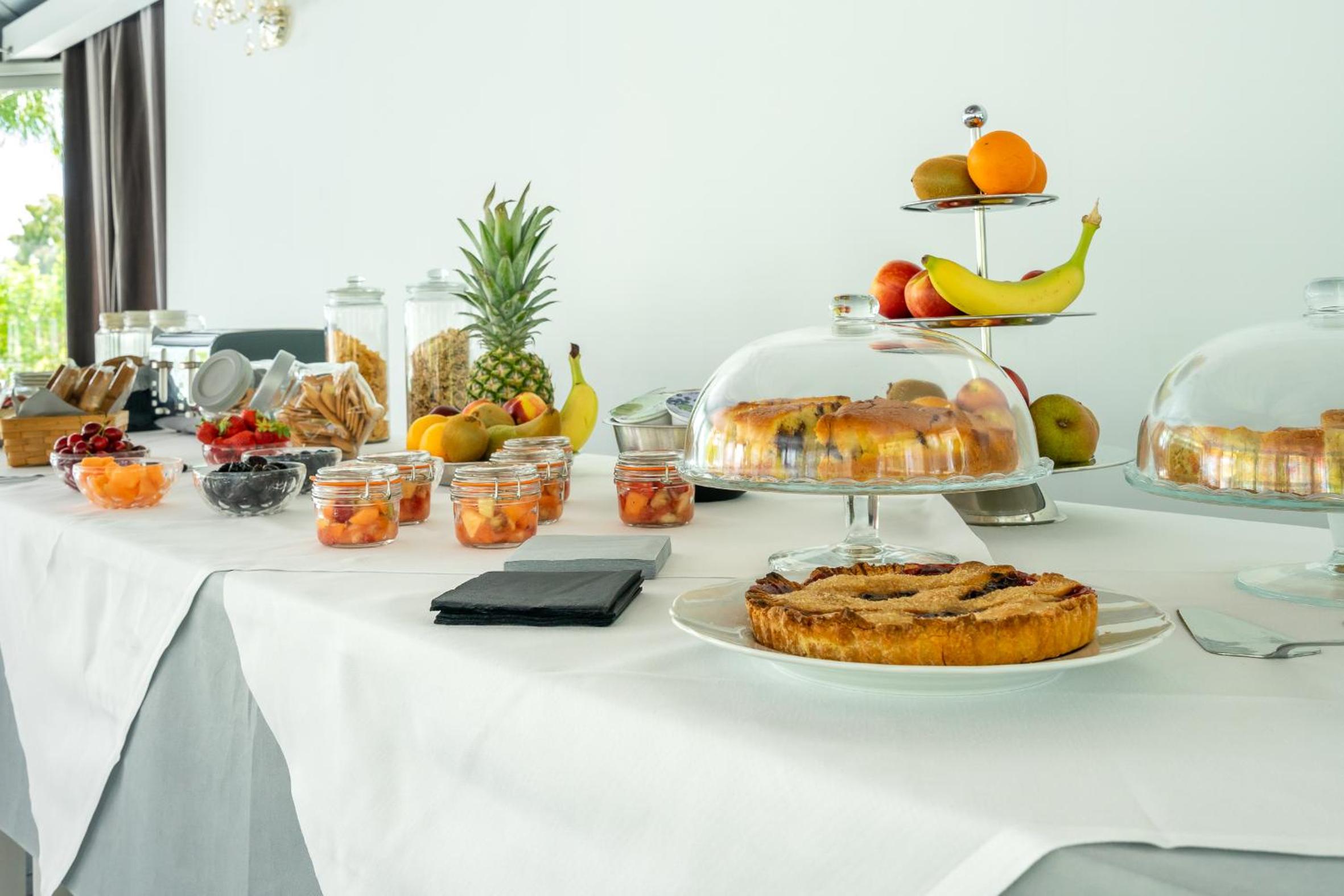 Casale Delle Ronde B&B