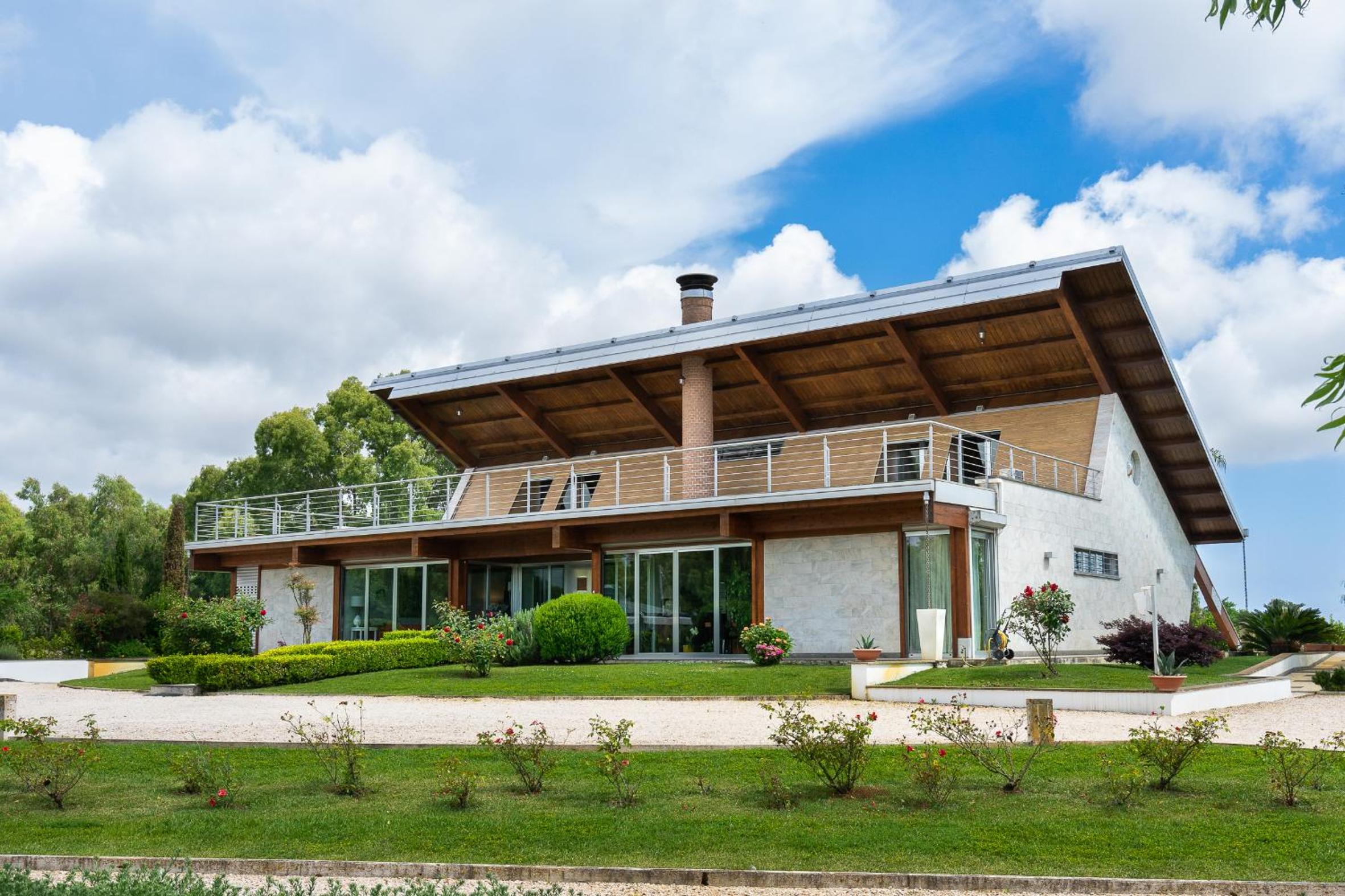 Casale Delle Ronde B&B