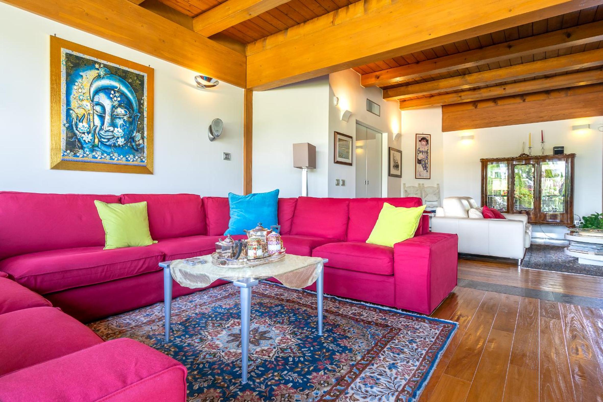 Casale Delle Ronde B&B