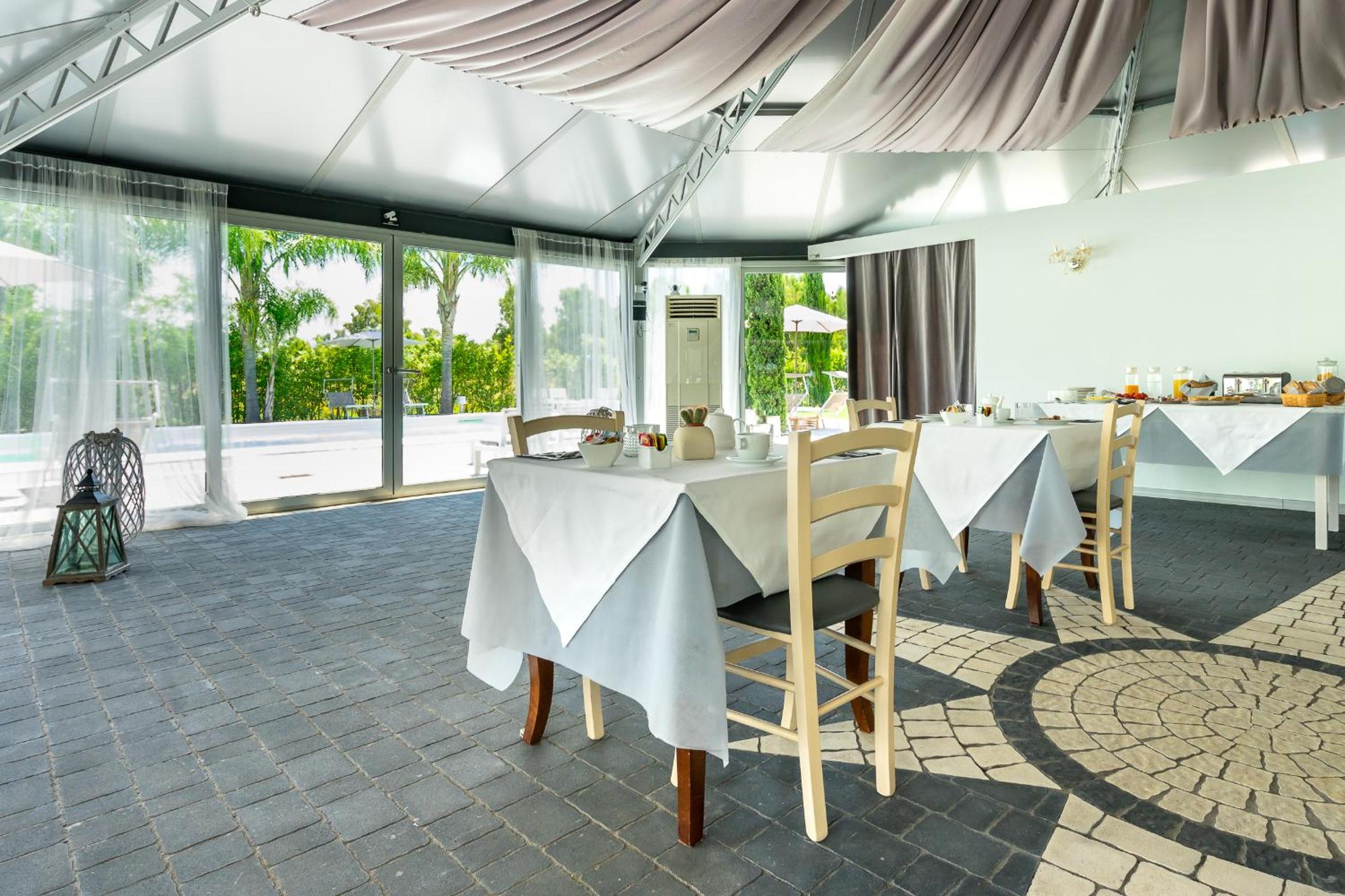 Casale Delle Ronde B&B