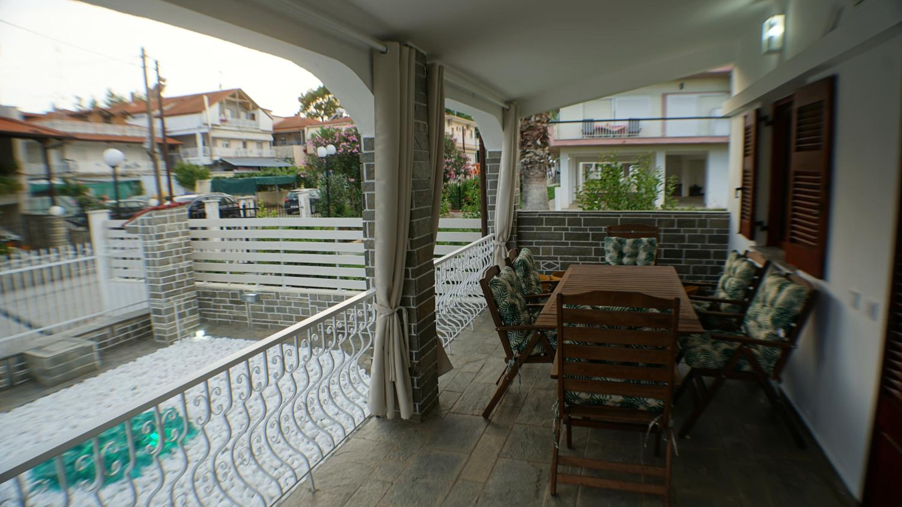 VILLA KONSTADINE