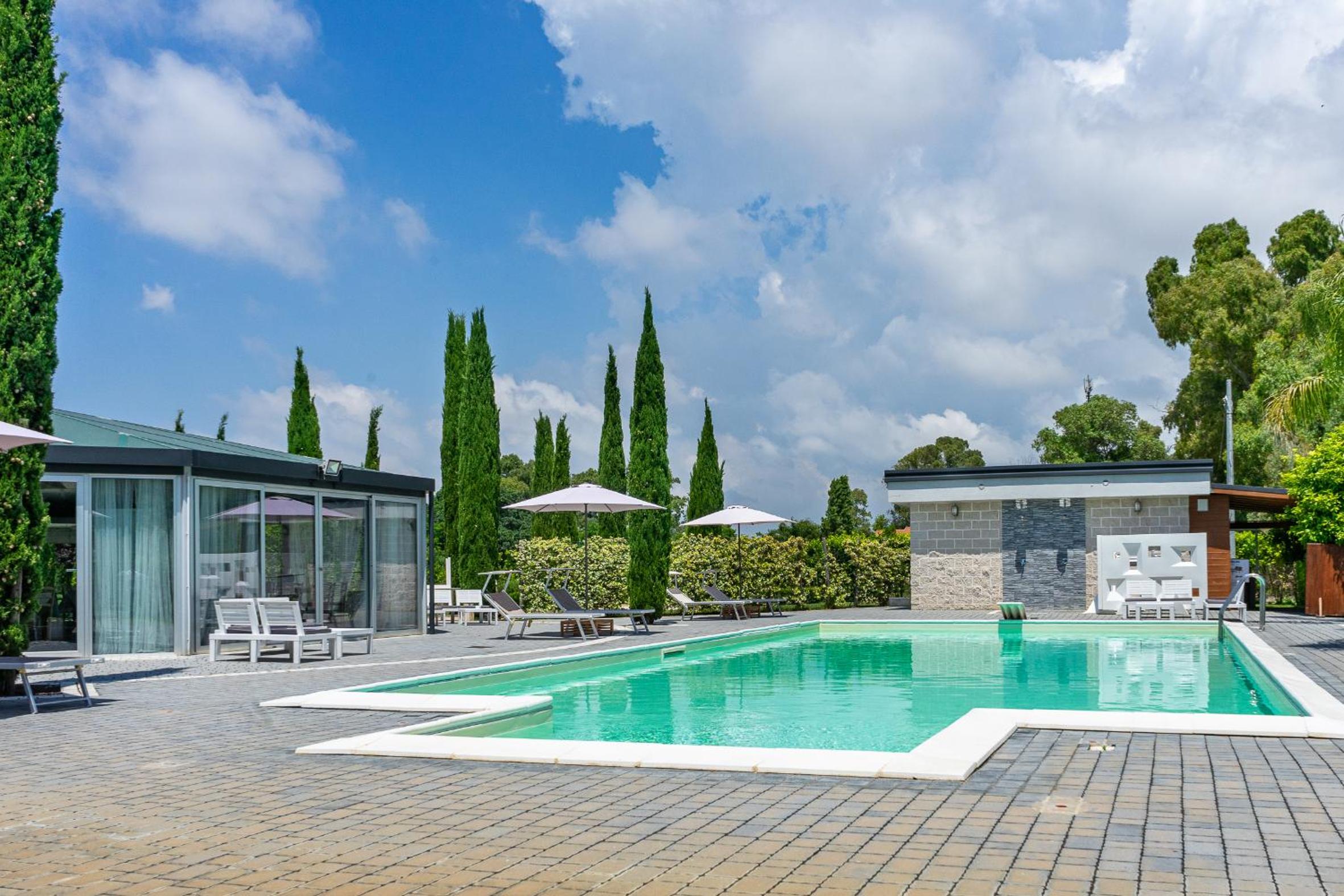 Casale Delle Ronde B&B