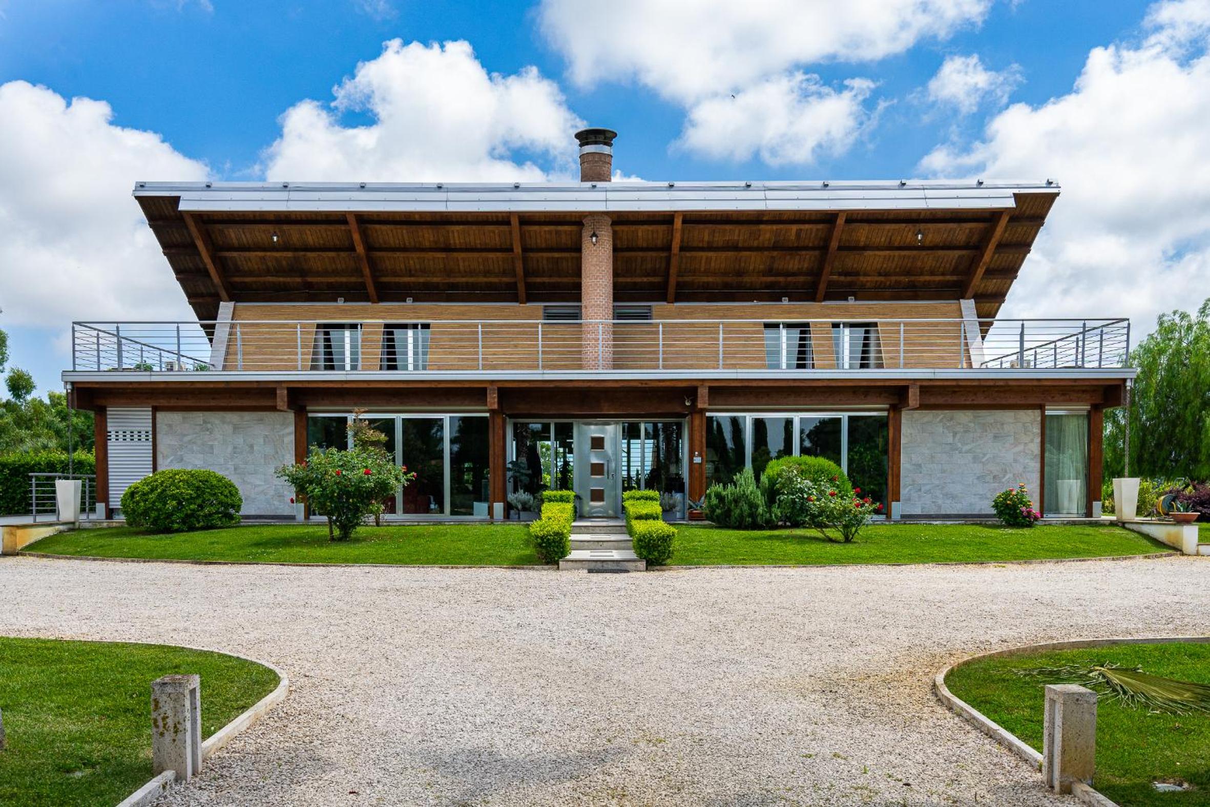 Casale Delle Ronde B&B
