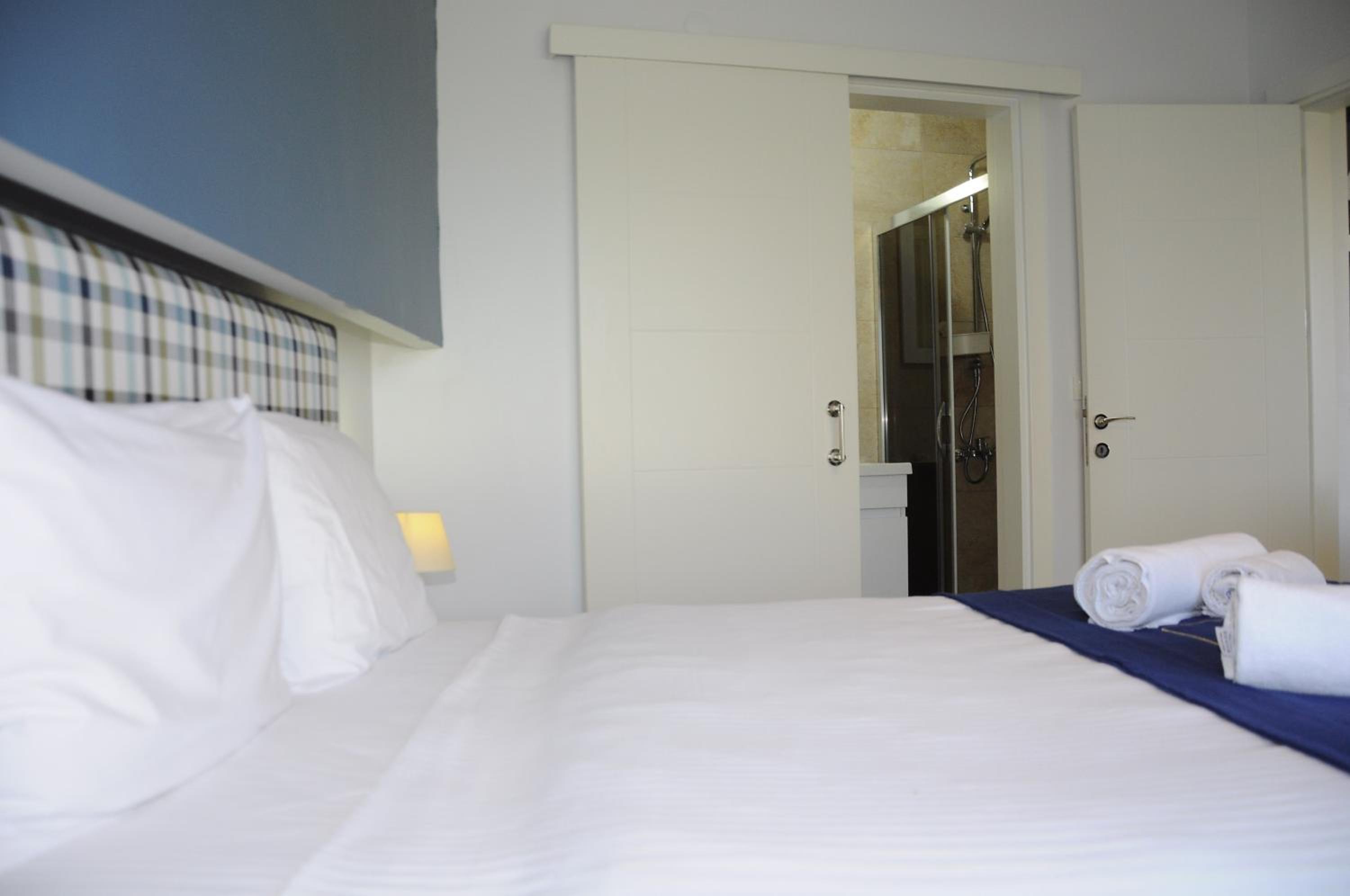 Lavender Residence - Image 7