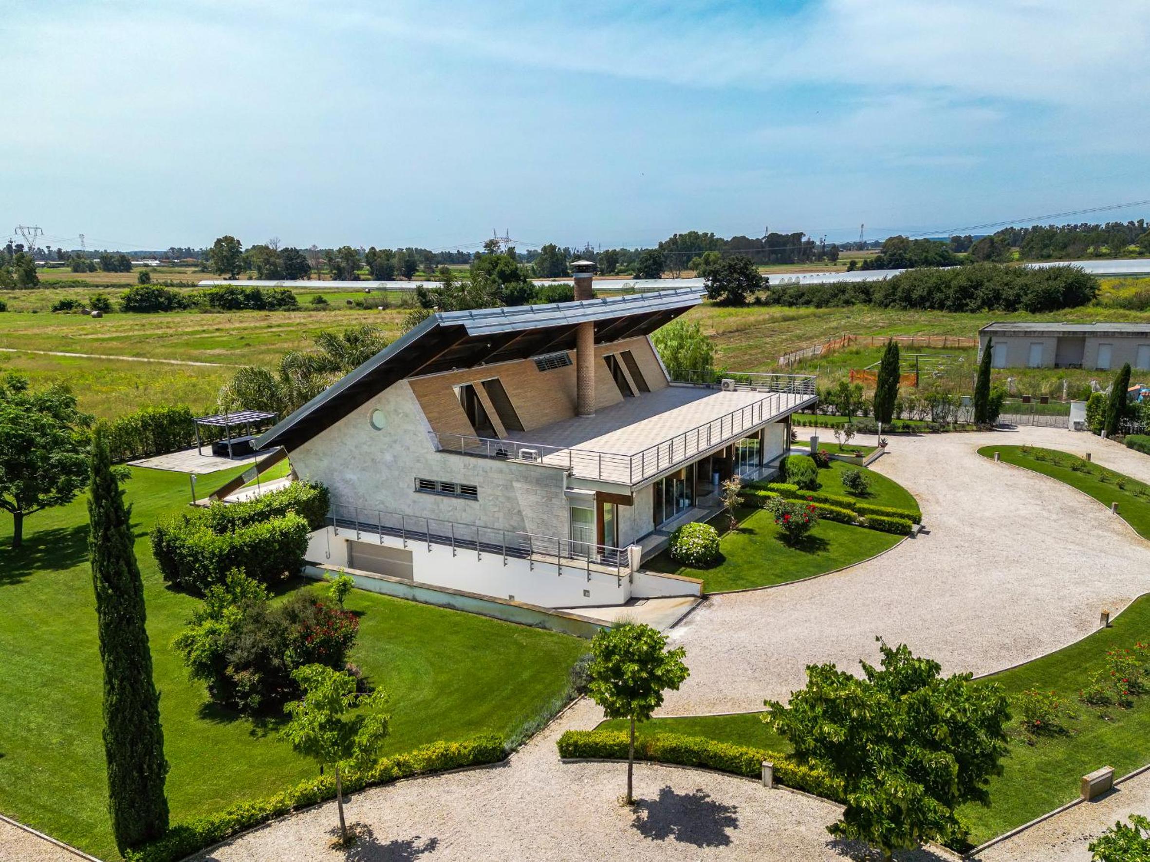 Casale Delle Ronde B&B