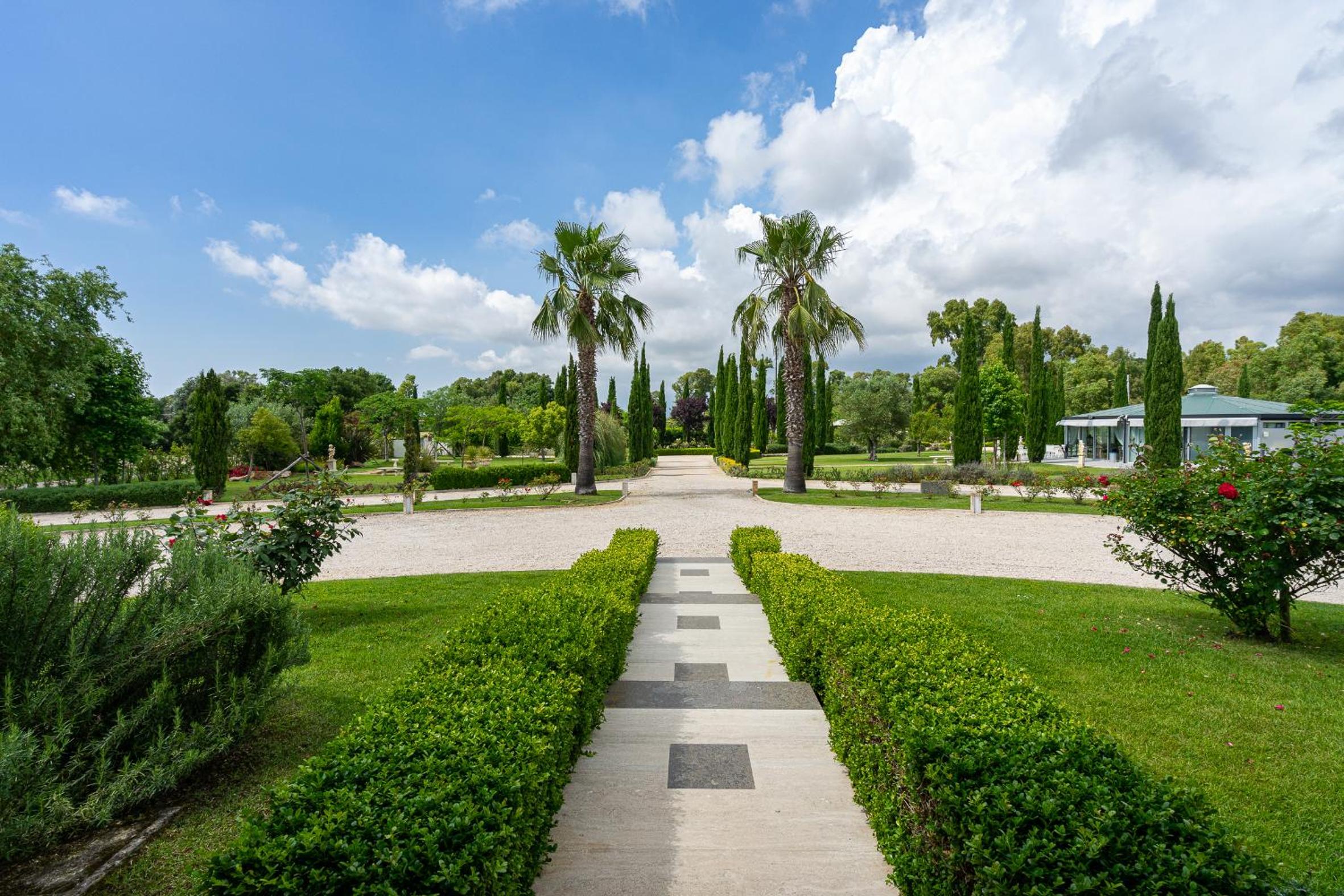 Casale Delle Ronde B&B