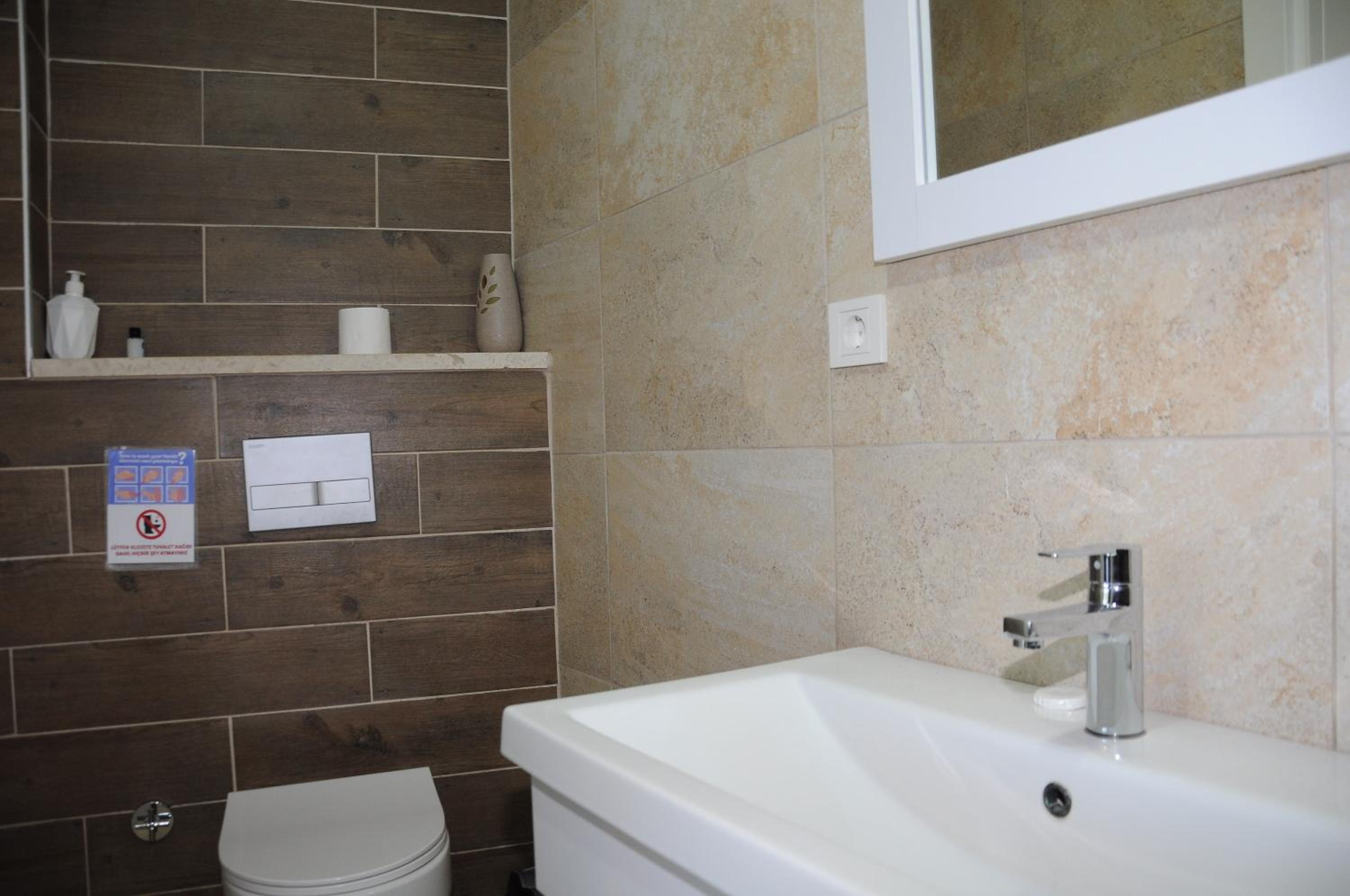 Lavender Residence - Image 18