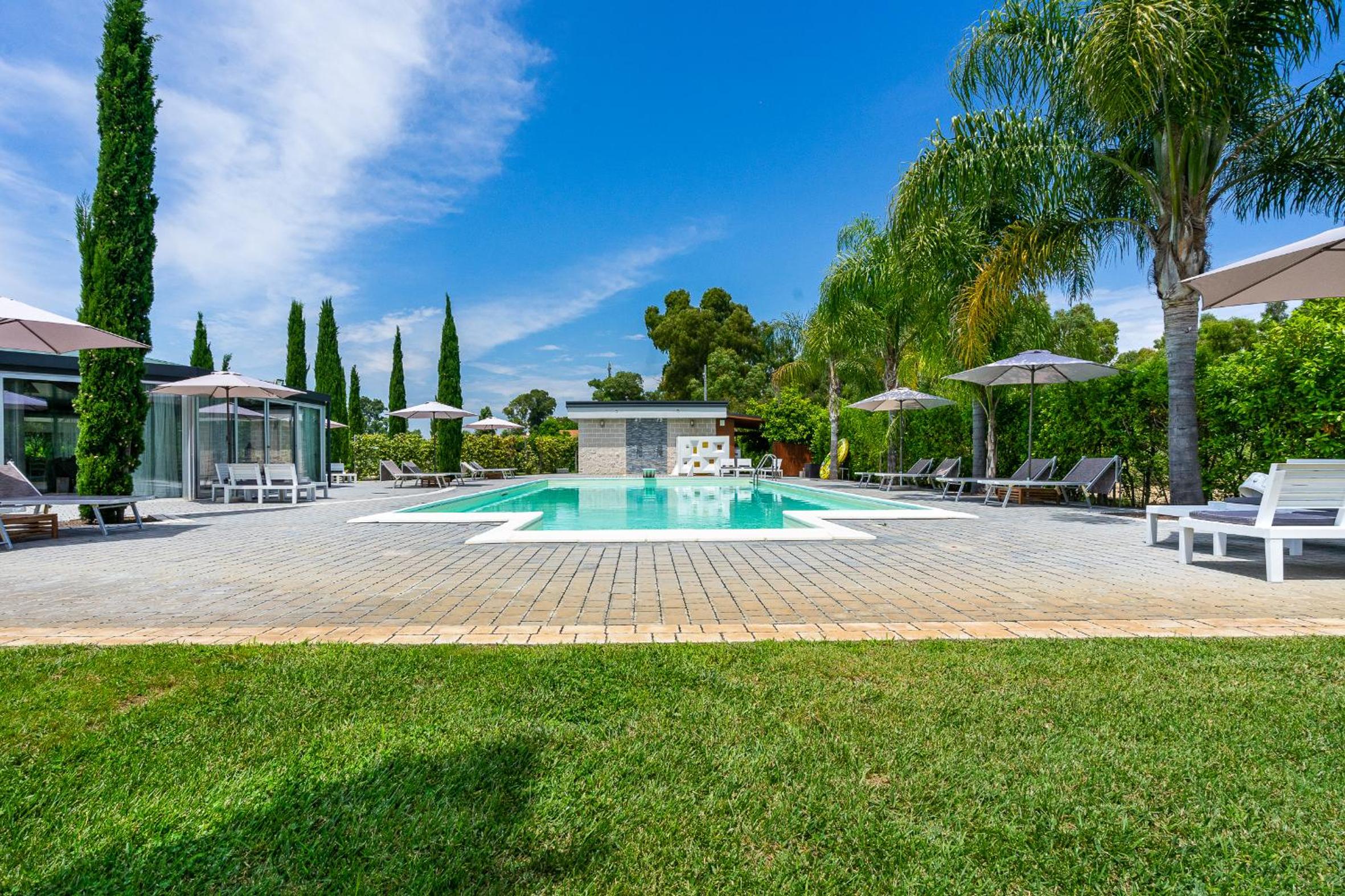Casale Delle Ronde B&B