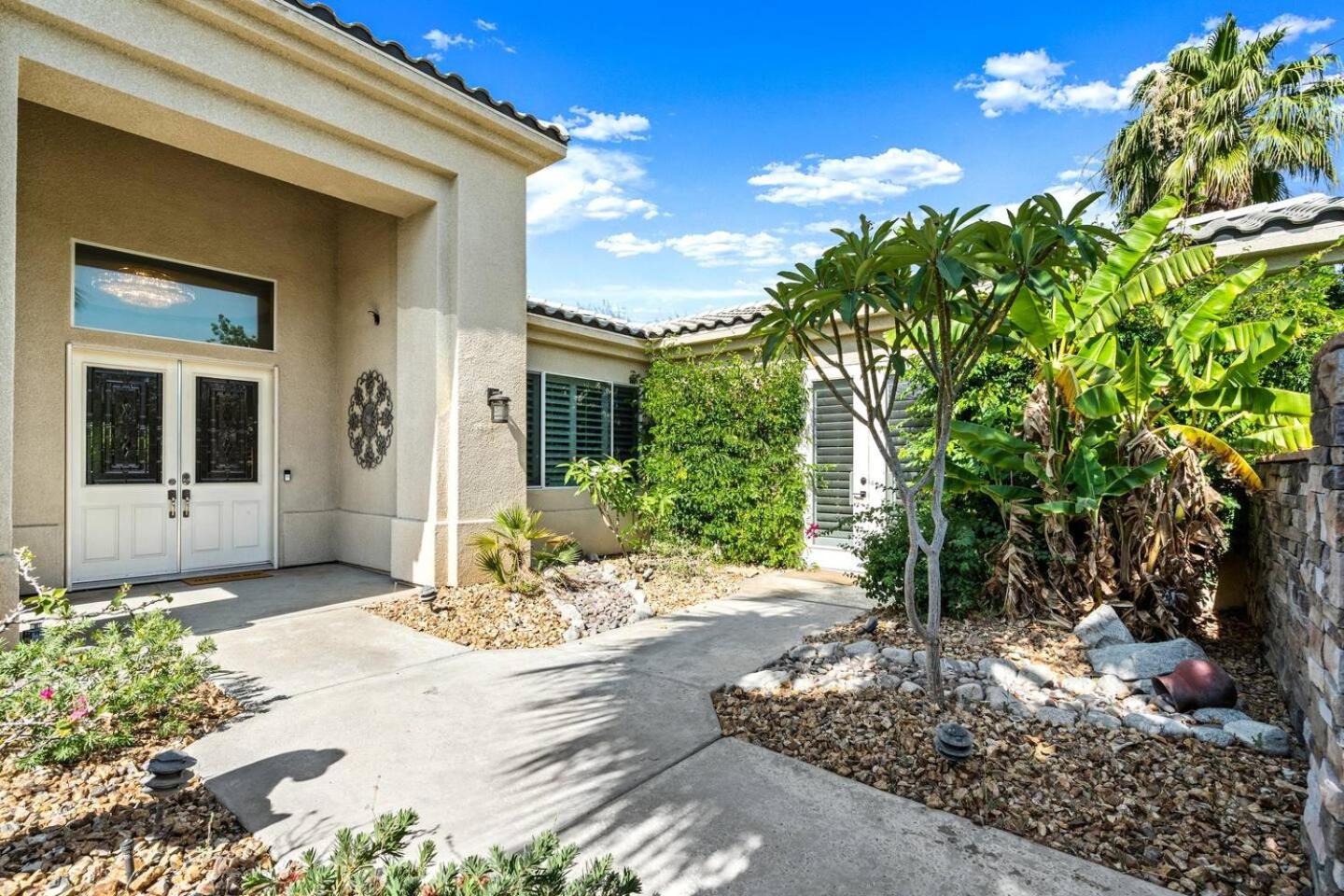 Luxury Home in Rancho Mirage